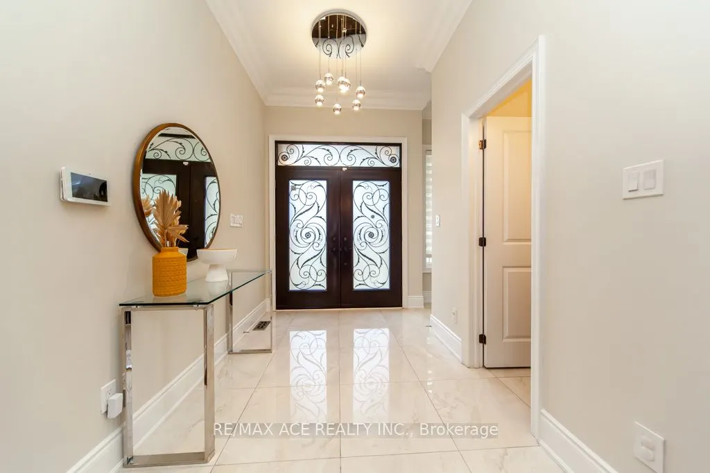 11 Ashdean Drive