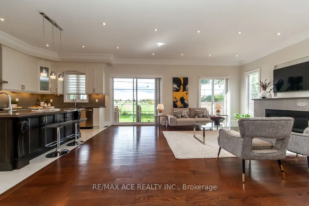 11 Ashdean Drive