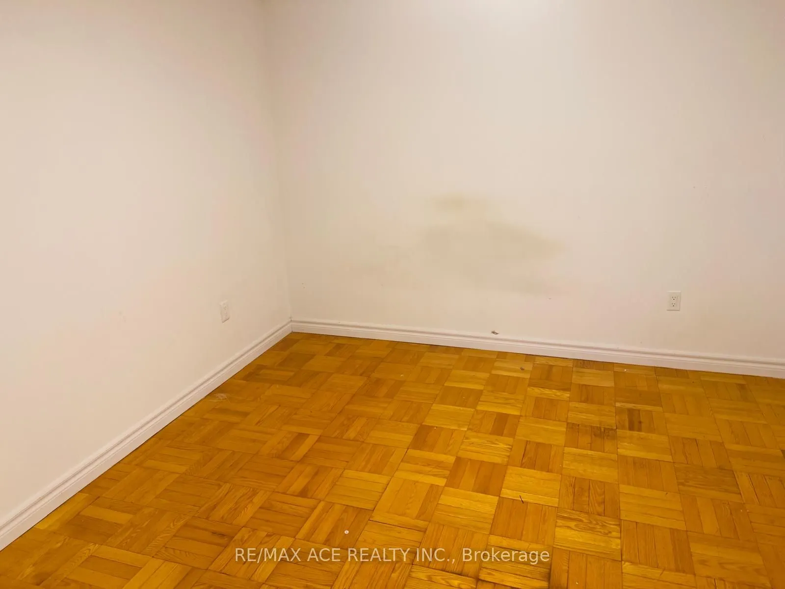 15 Sedgemount Drive, #Bsmt