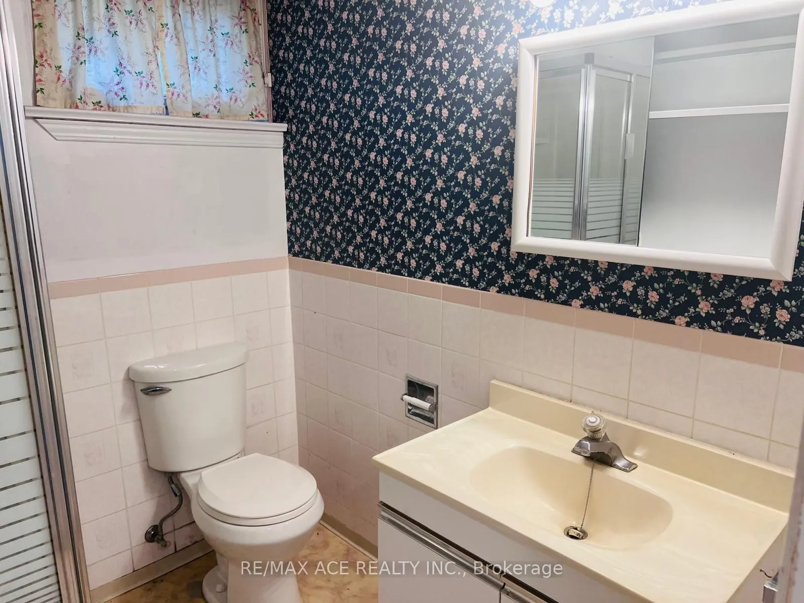 15 Sedgemount Drive, #Bsmt