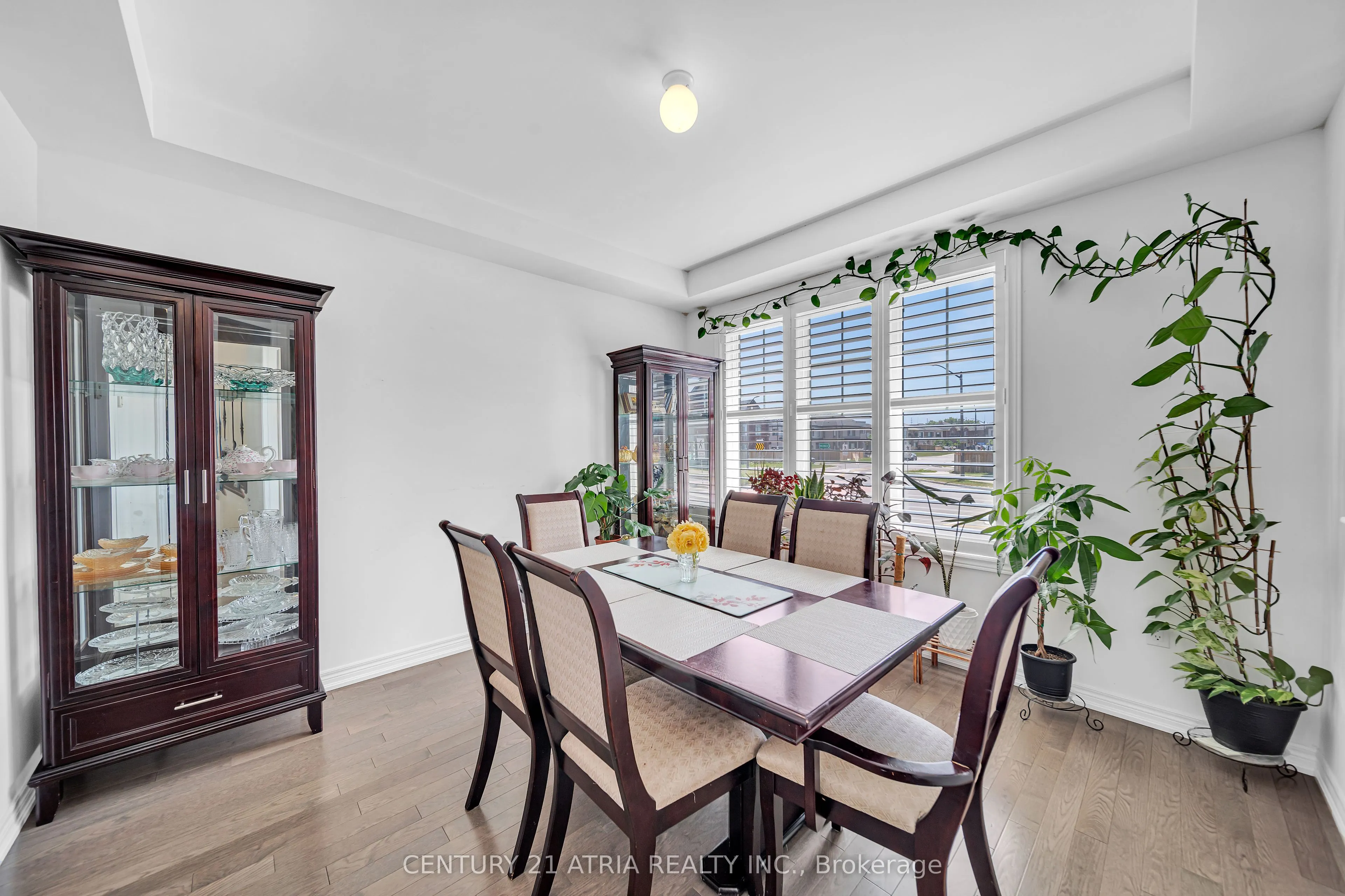 153 Coronation Road