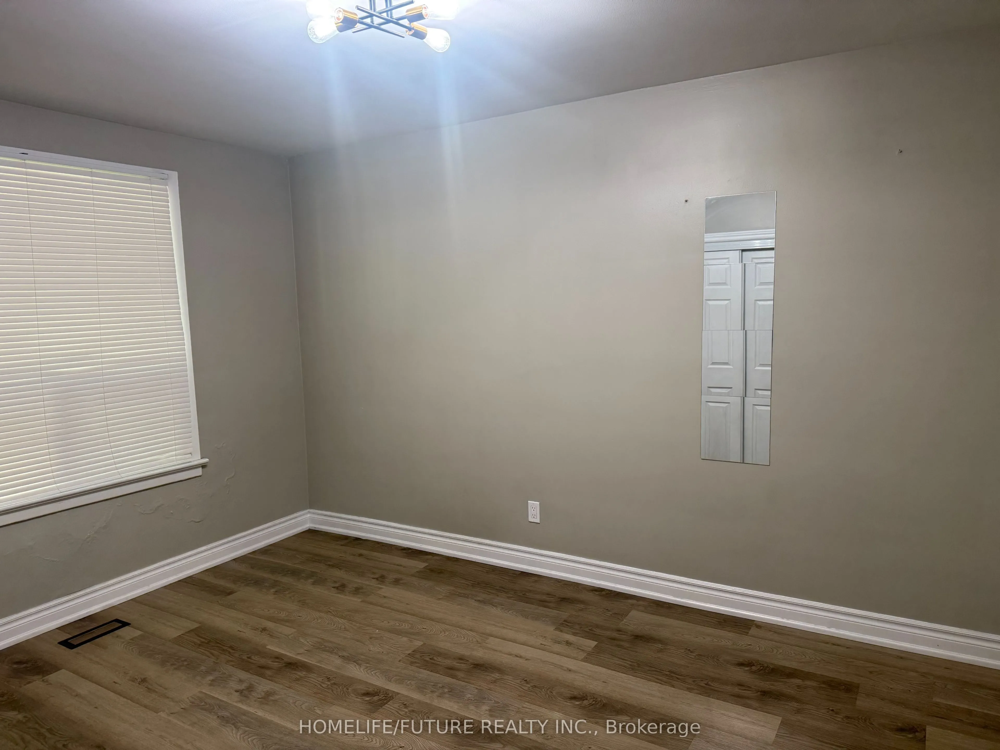 21 Melchior Drive, #Main