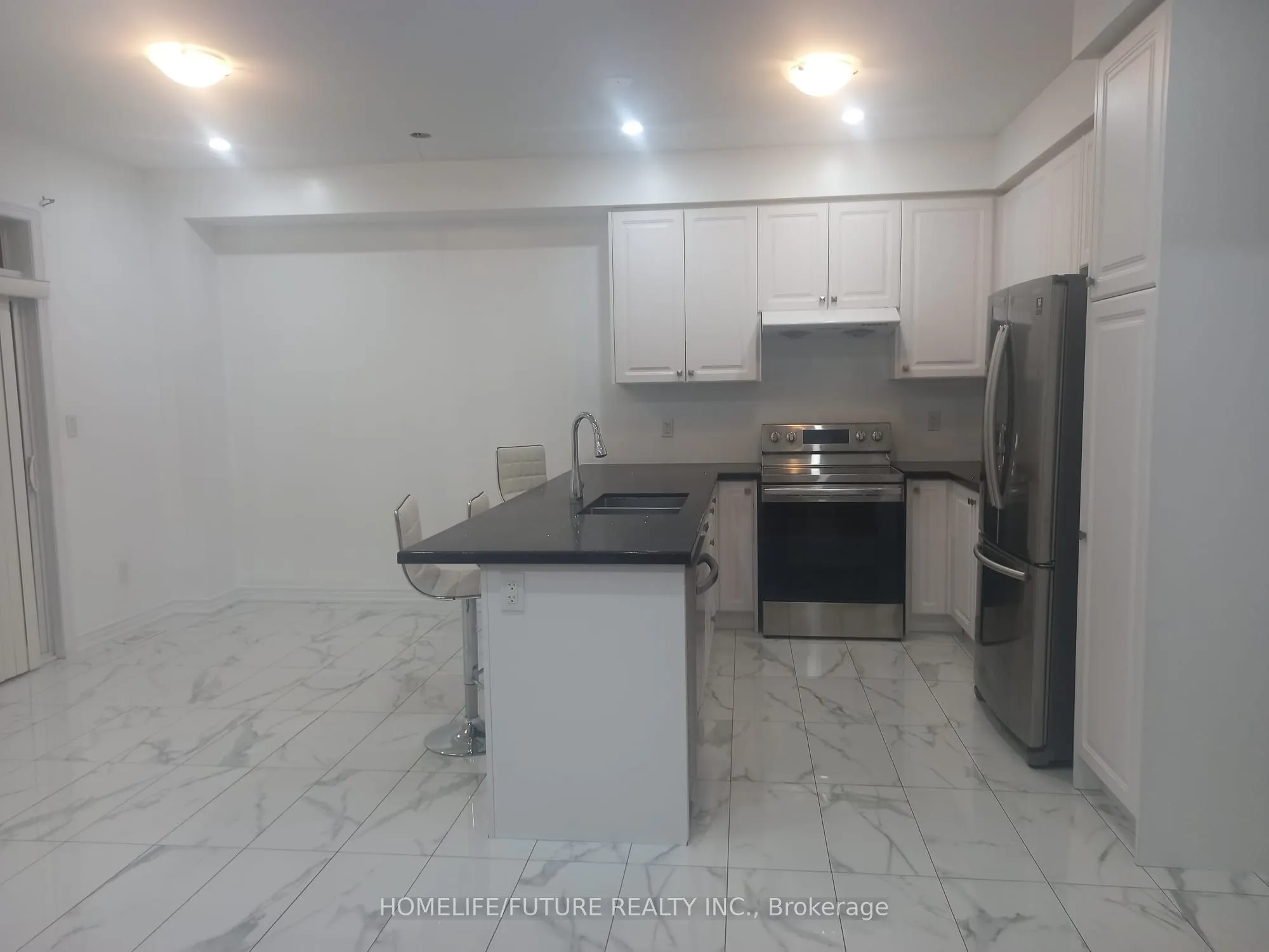 1191 Enchanted Crescent