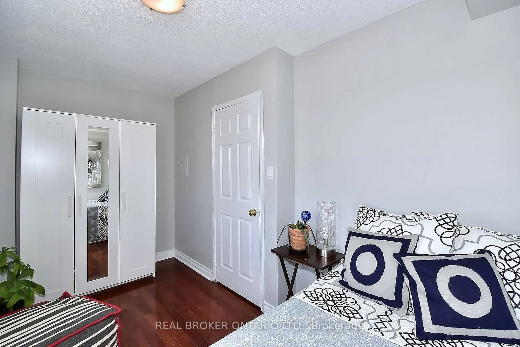 9472 Sheppard Avenue E, #9472
