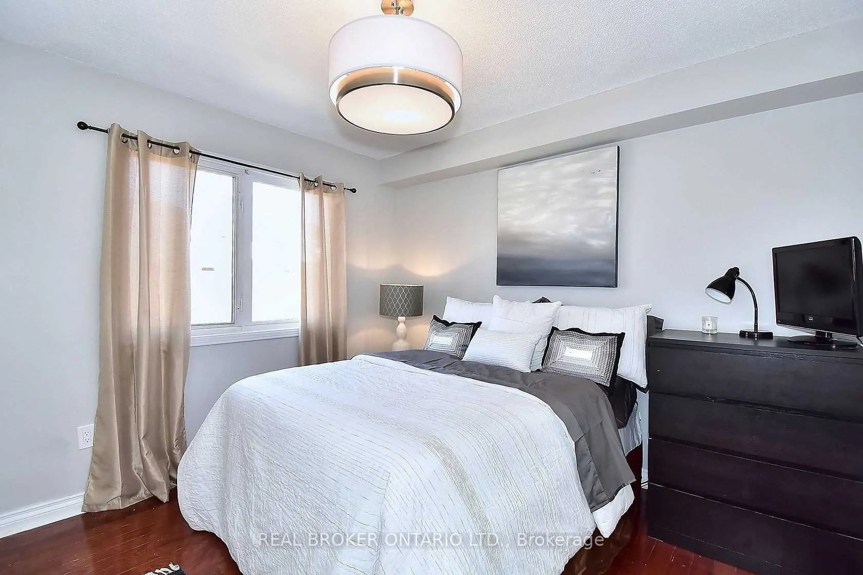 9472 Sheppard Avenue E, #9472