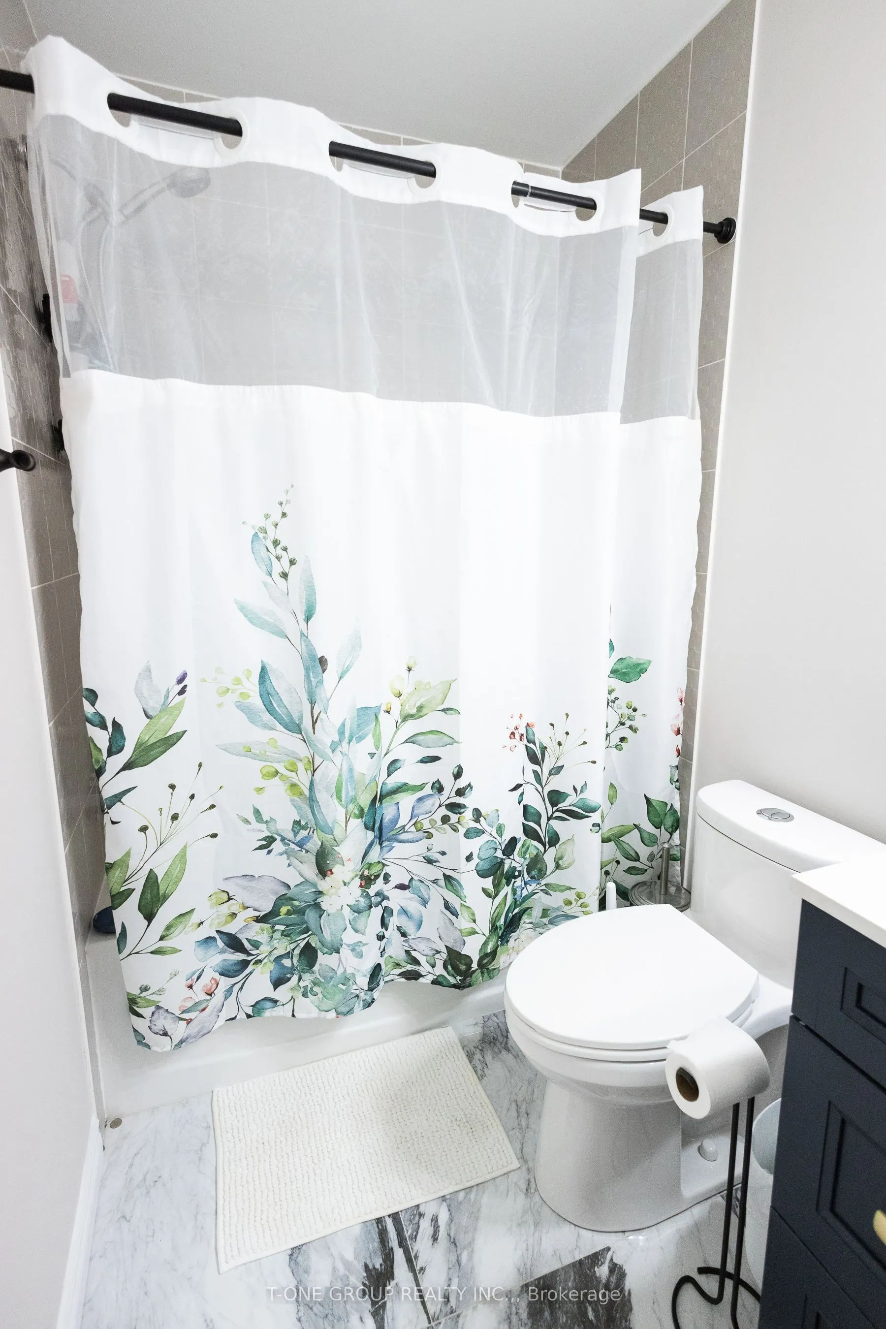 2728 William Jackson Drive, #7