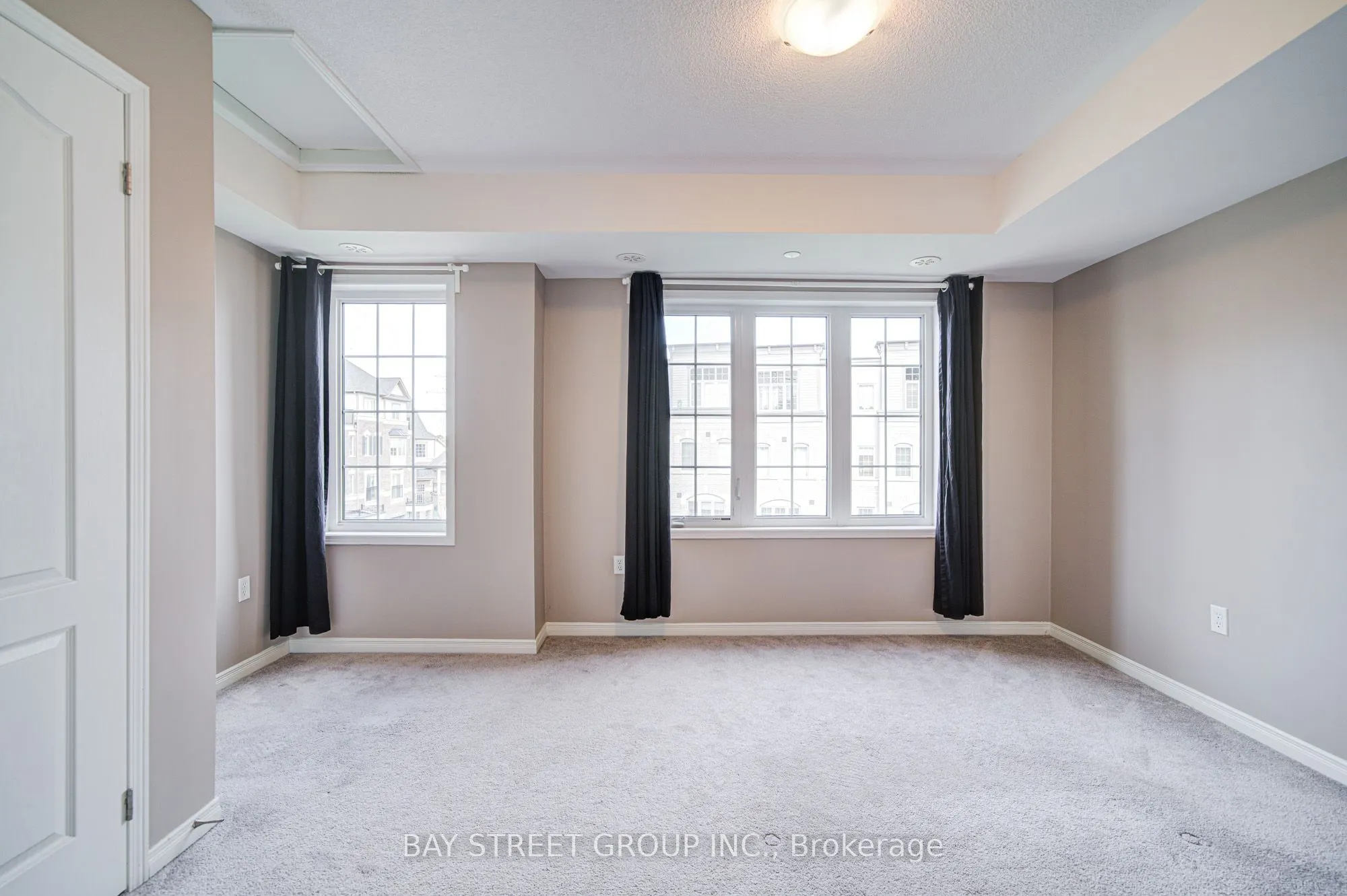 2653 Eaglesham Path, #2653