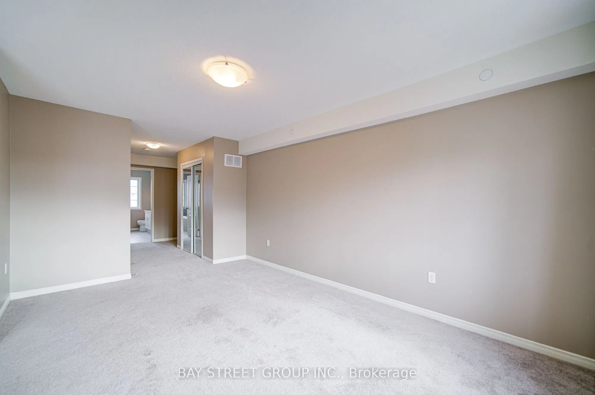 2653 Eaglesham Path, #2653