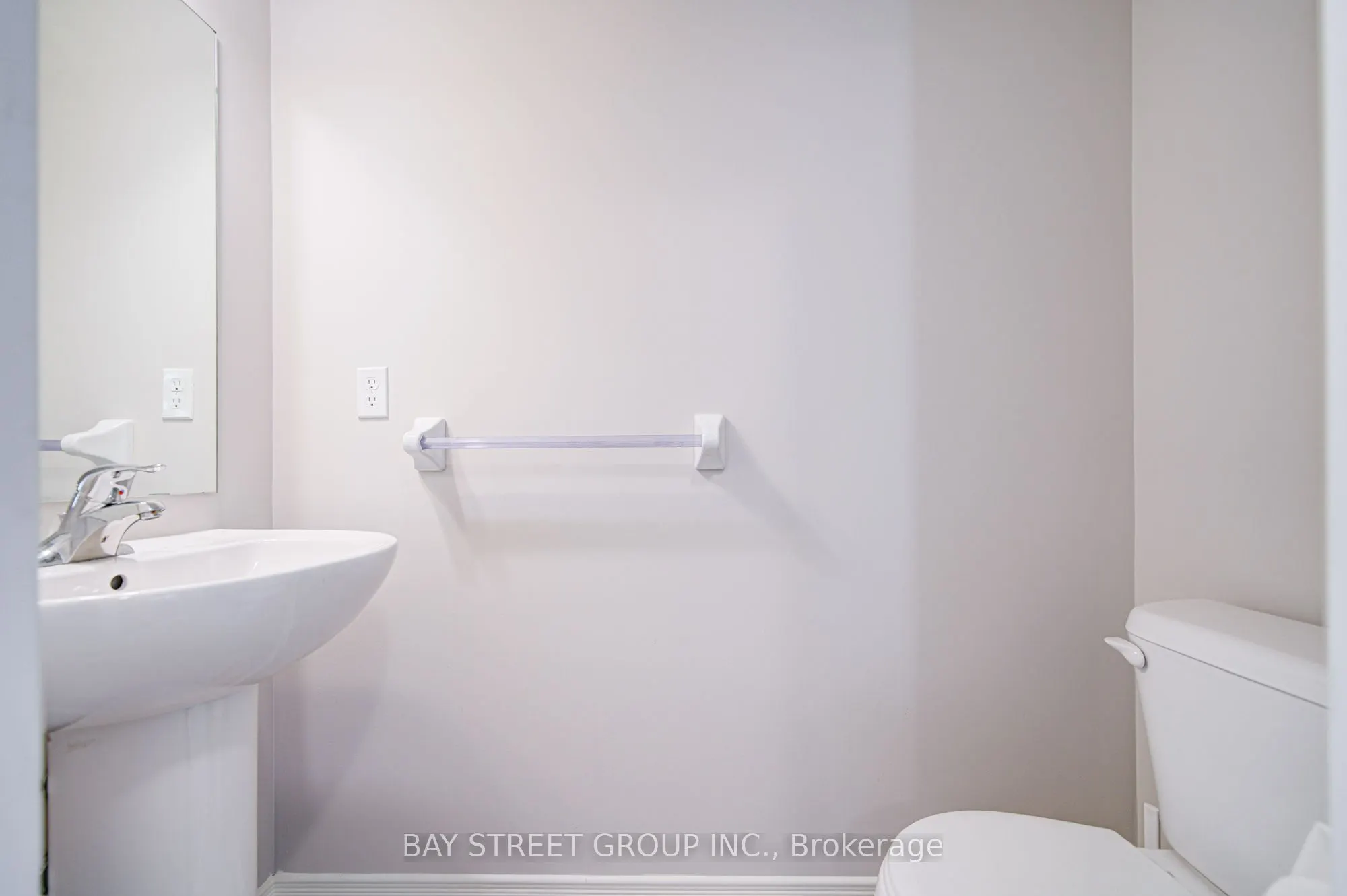 2653 Eaglesham Path, #2653