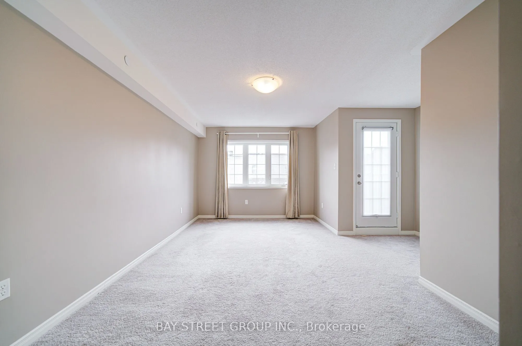 2653 Eaglesham Path, #2653