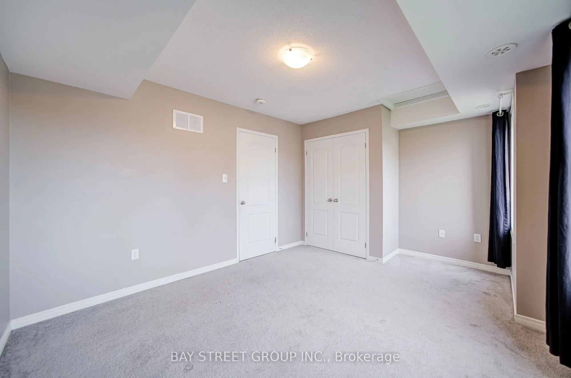 2653 Eaglesham Path, #2653