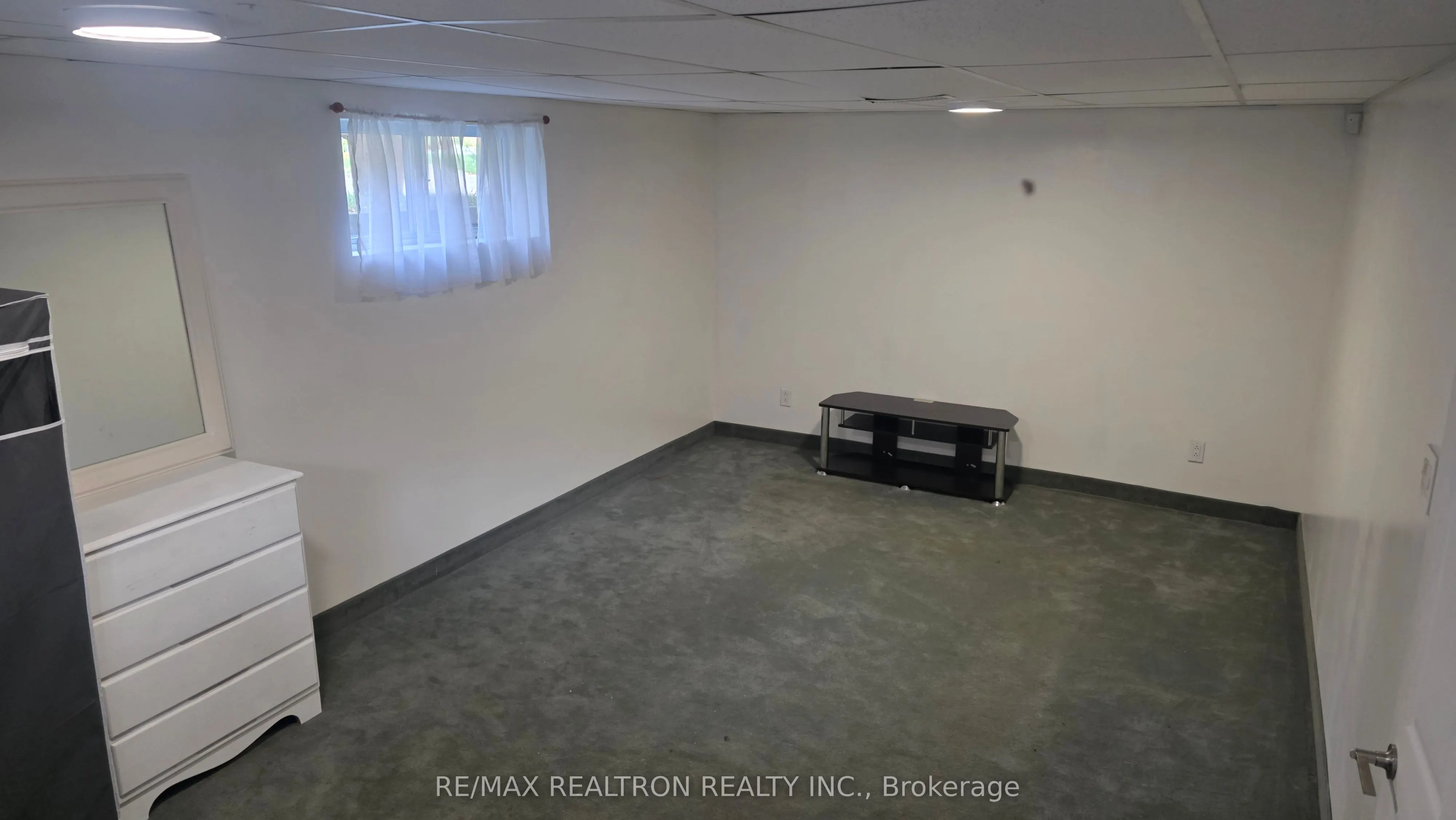 57 Copping Road, #Bsmnt