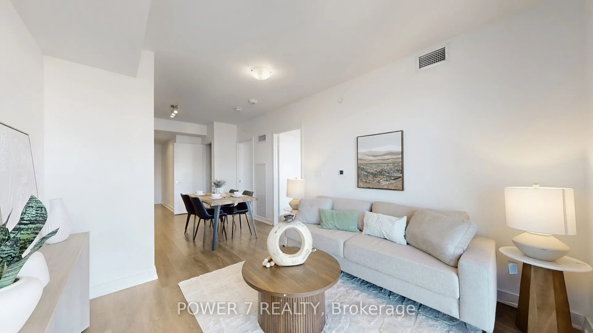 2033 Kennedy Rd Road, #3605