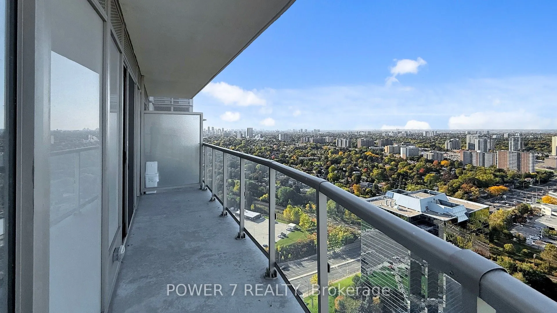 2033 Kennedy Rd Road, #3605