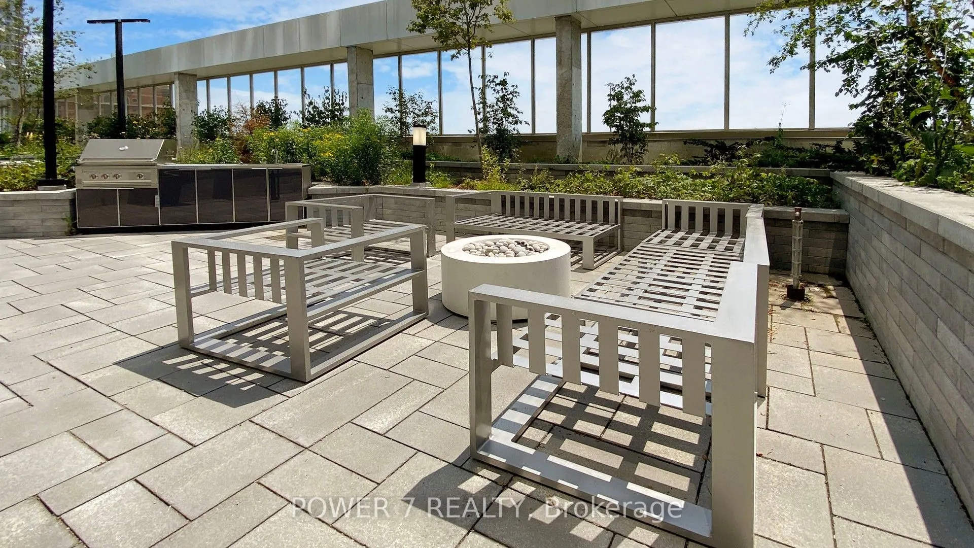 2033 Kennedy Rd Road, #3605