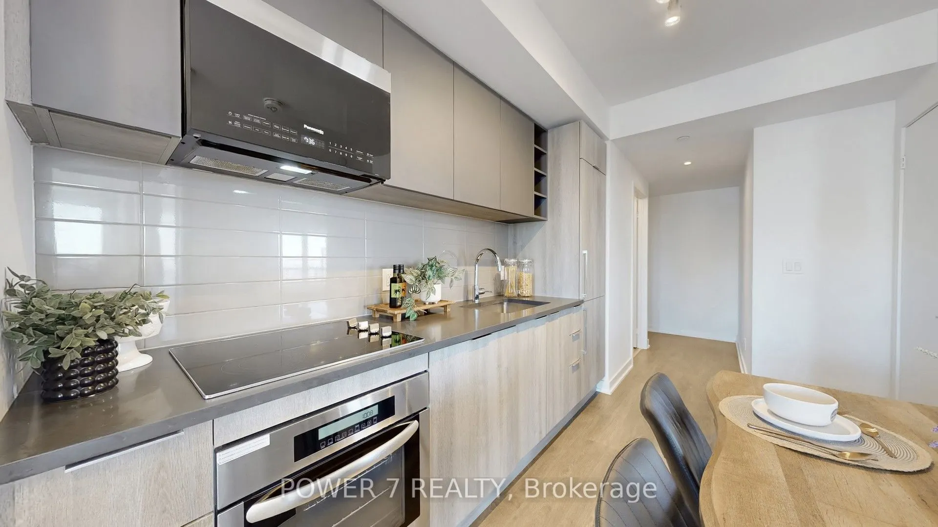 2033 Kennedy Rd Road, #3605