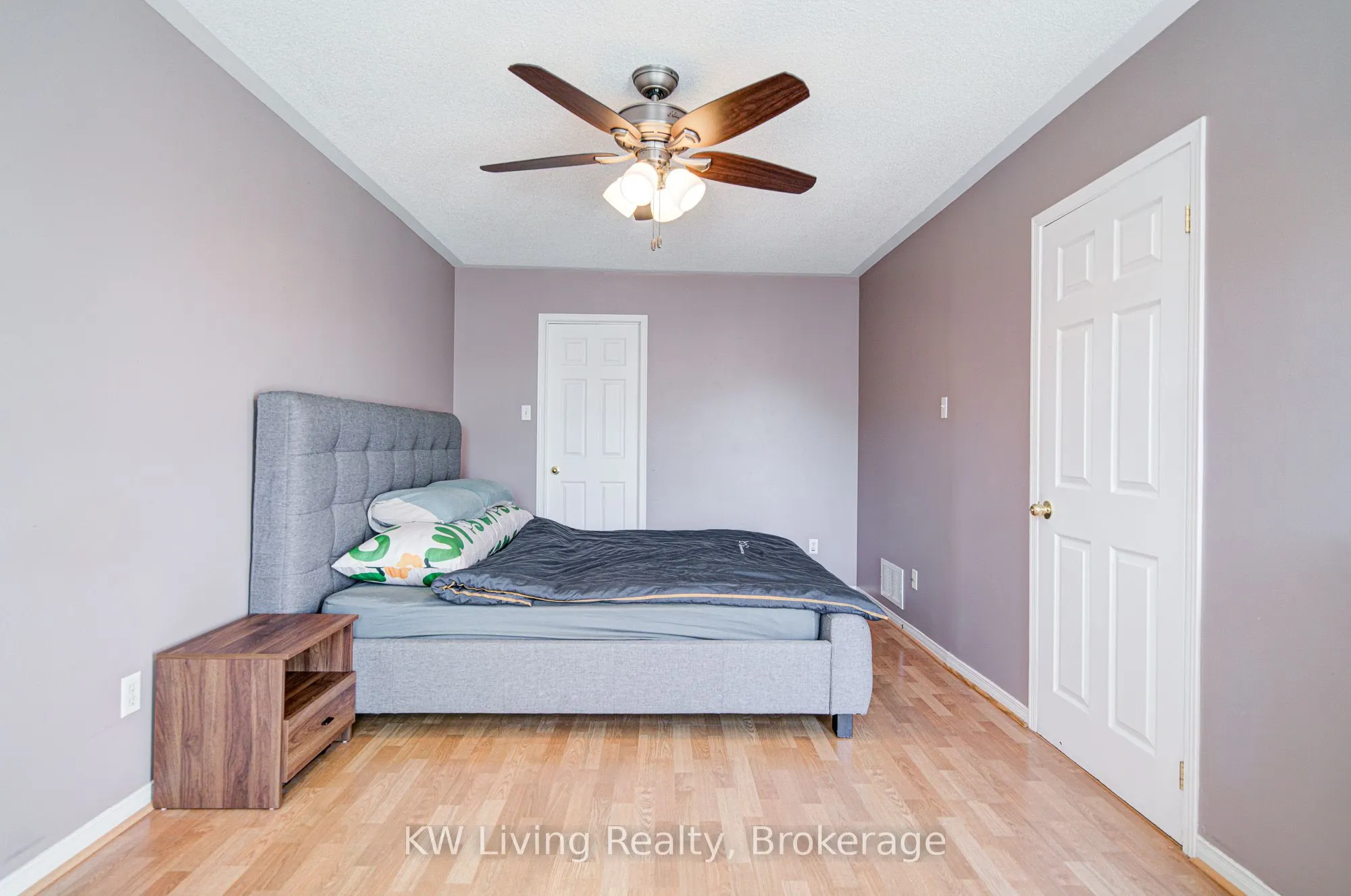 52 Moorefield Drive