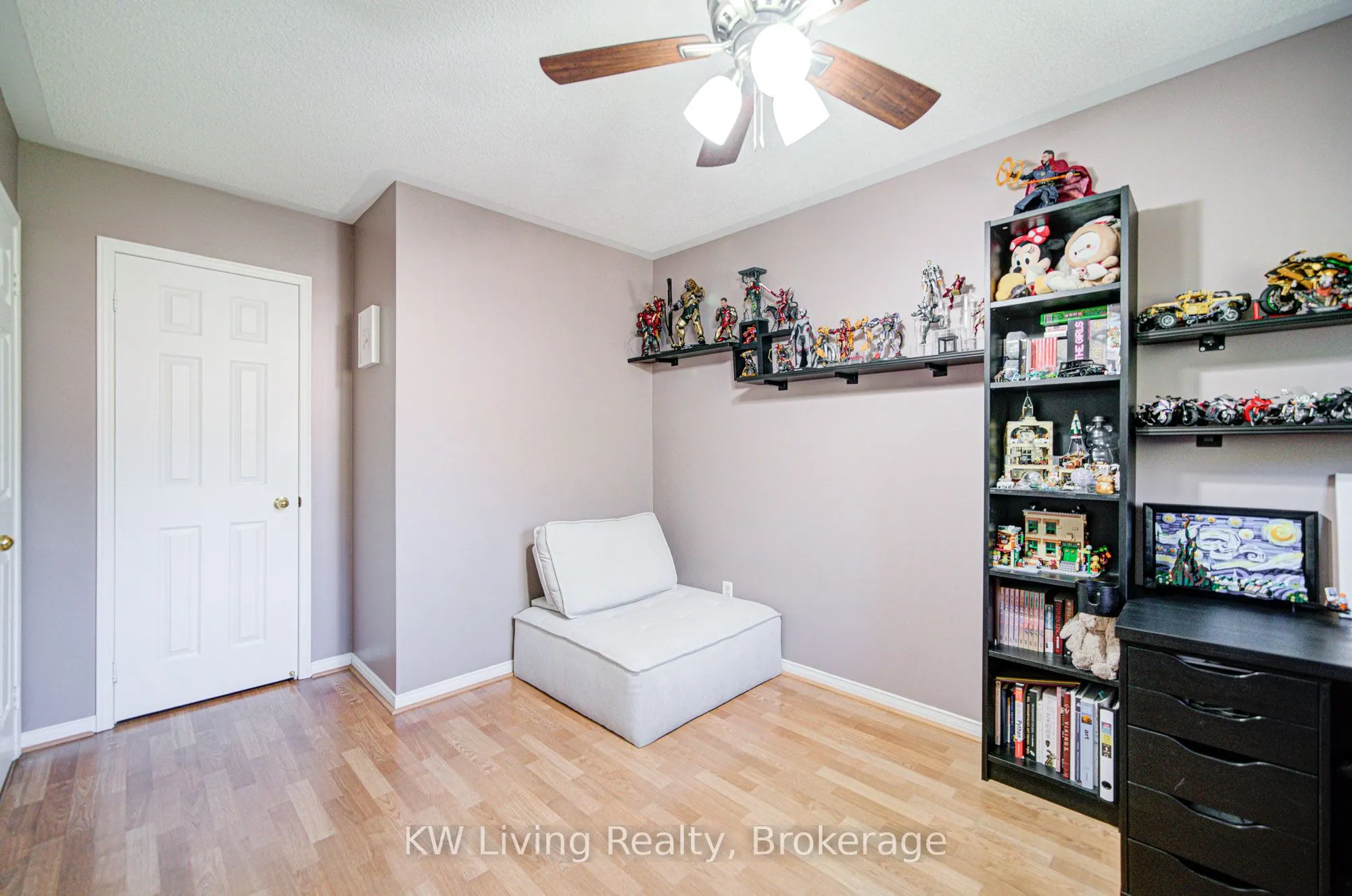 52 Moorefield Drive