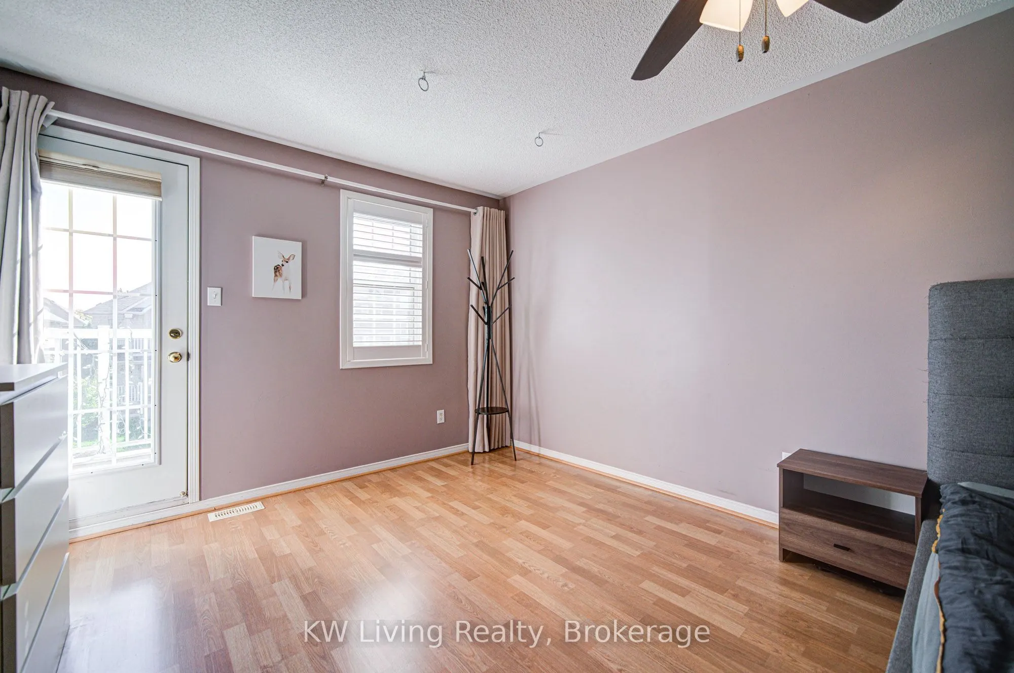 52 Moorefield Drive