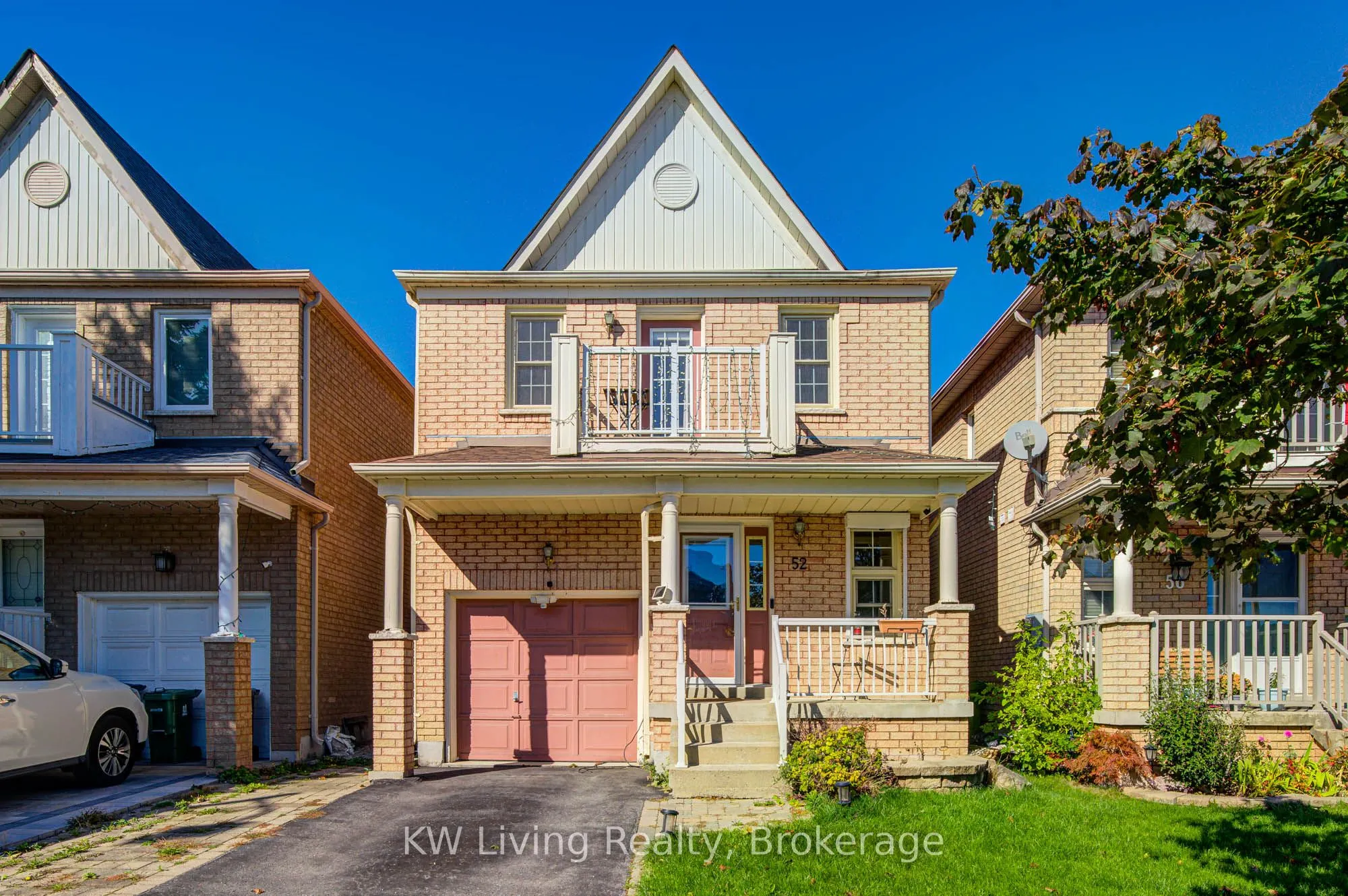 52 Moorefield Drive
