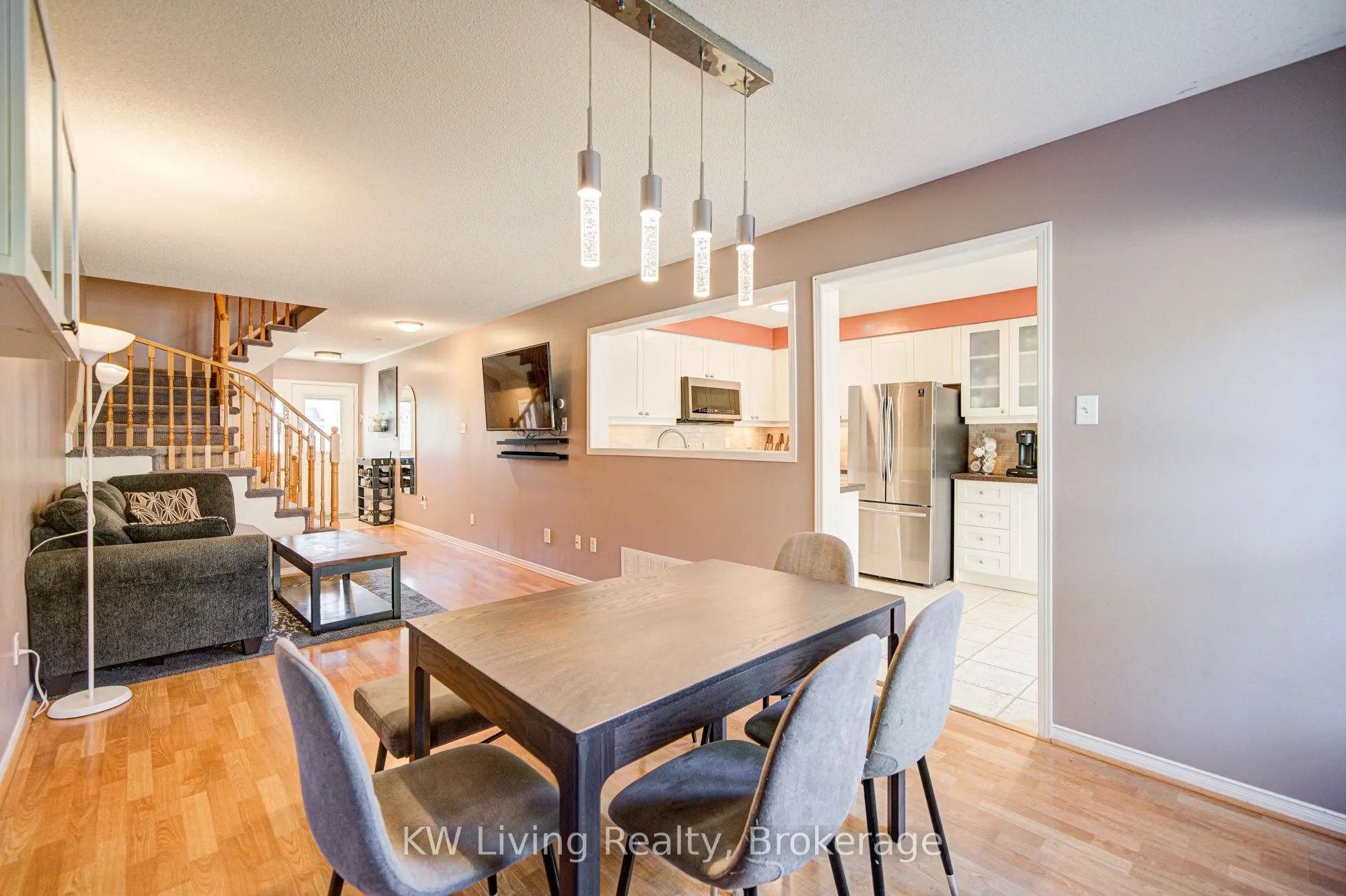 52 Moorefield Drive
