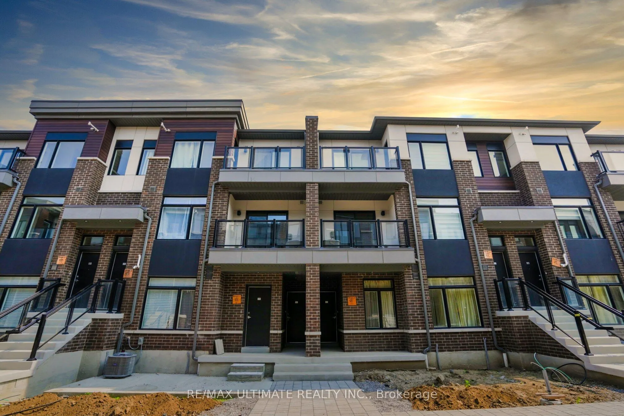 1695 Dersan Street, #1310