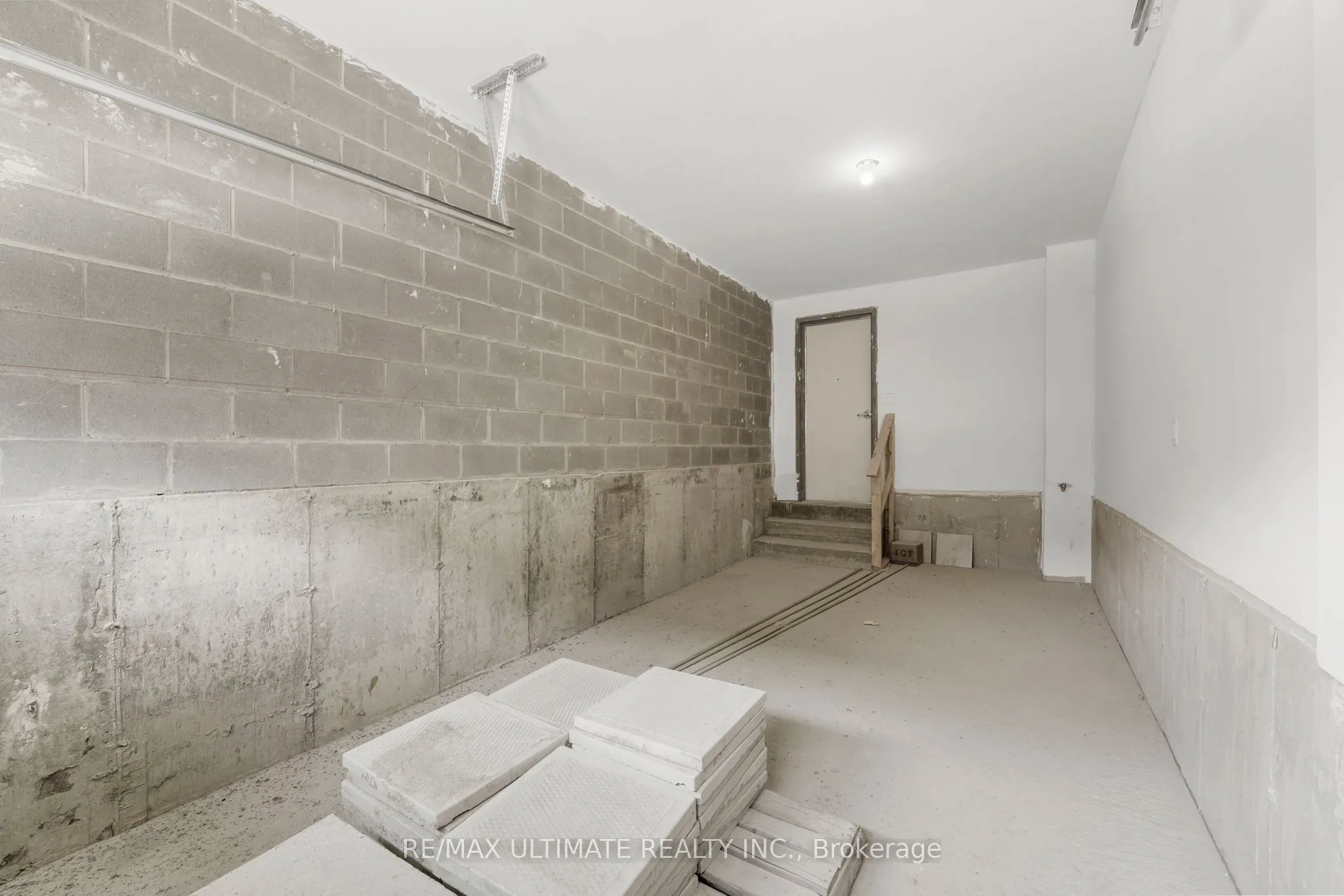 1695 Dersan Street, #1310