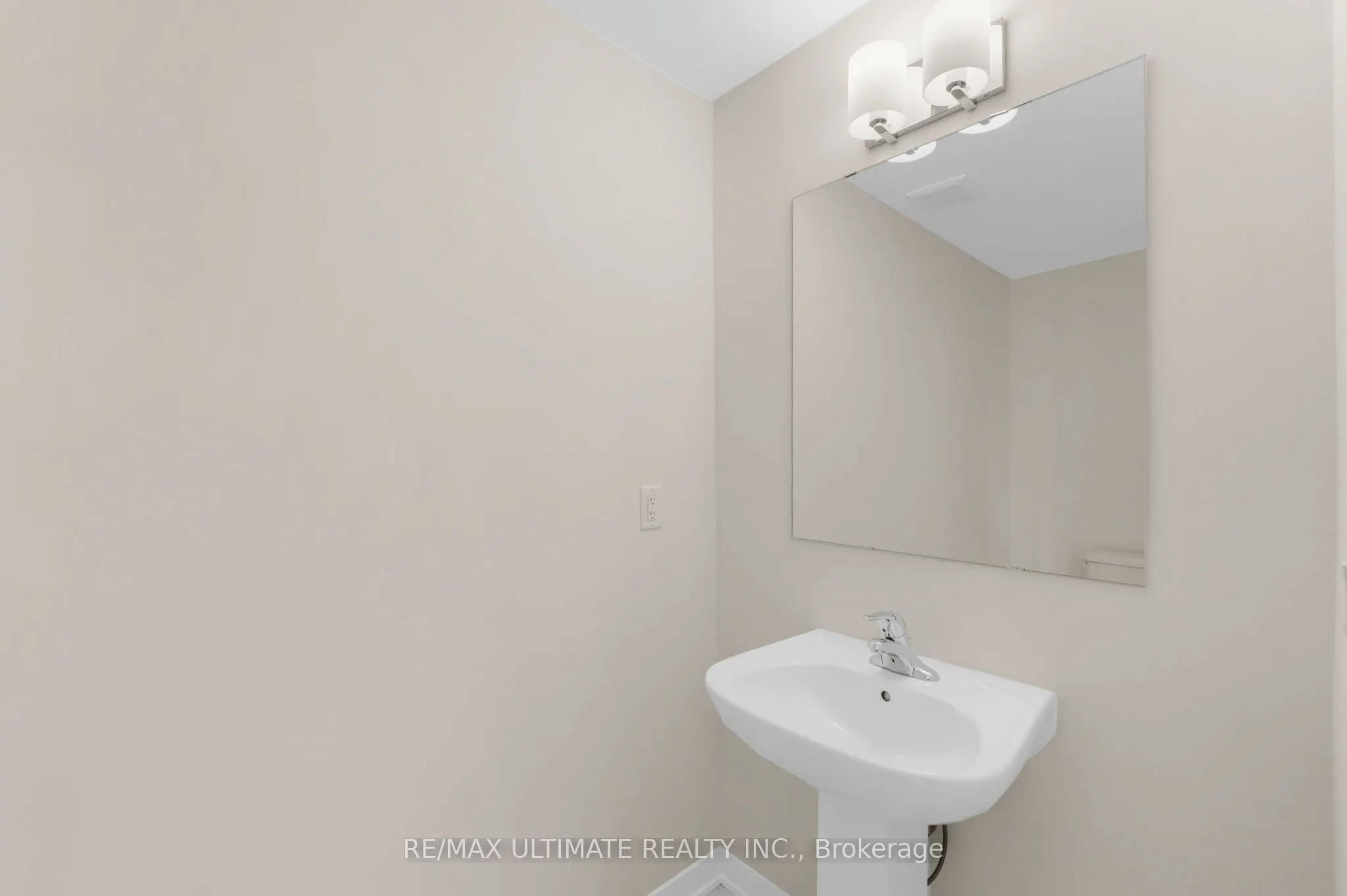 1695 Dersan Street, #1310