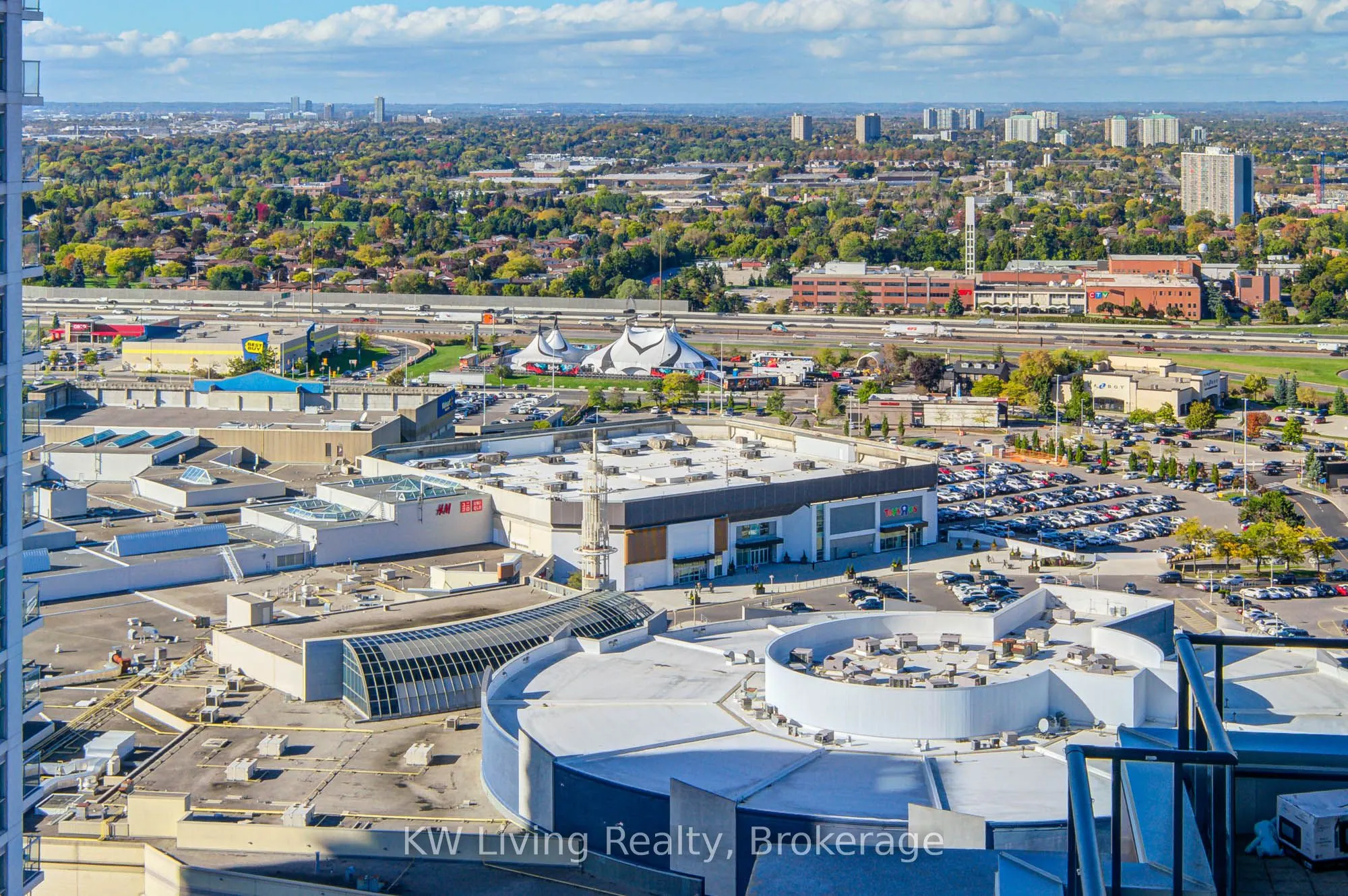 25 Town Centre Court, #PH3606