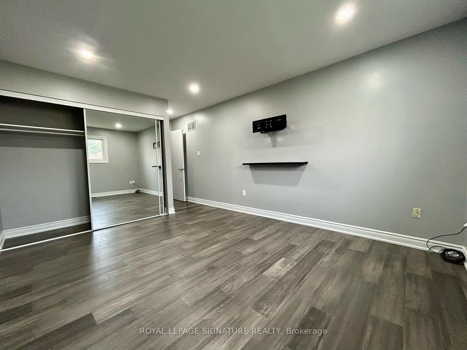 1176 Beaver Valley Crescent