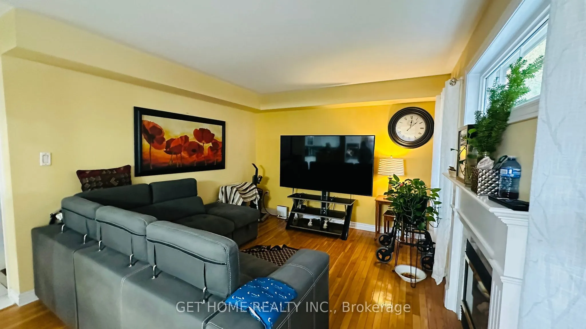 18 Solmar Avenue