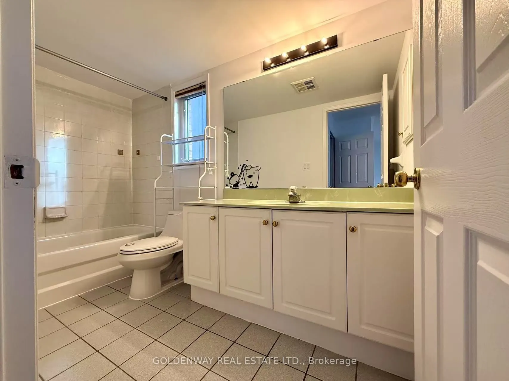 29 Rosebank Drive, #1210