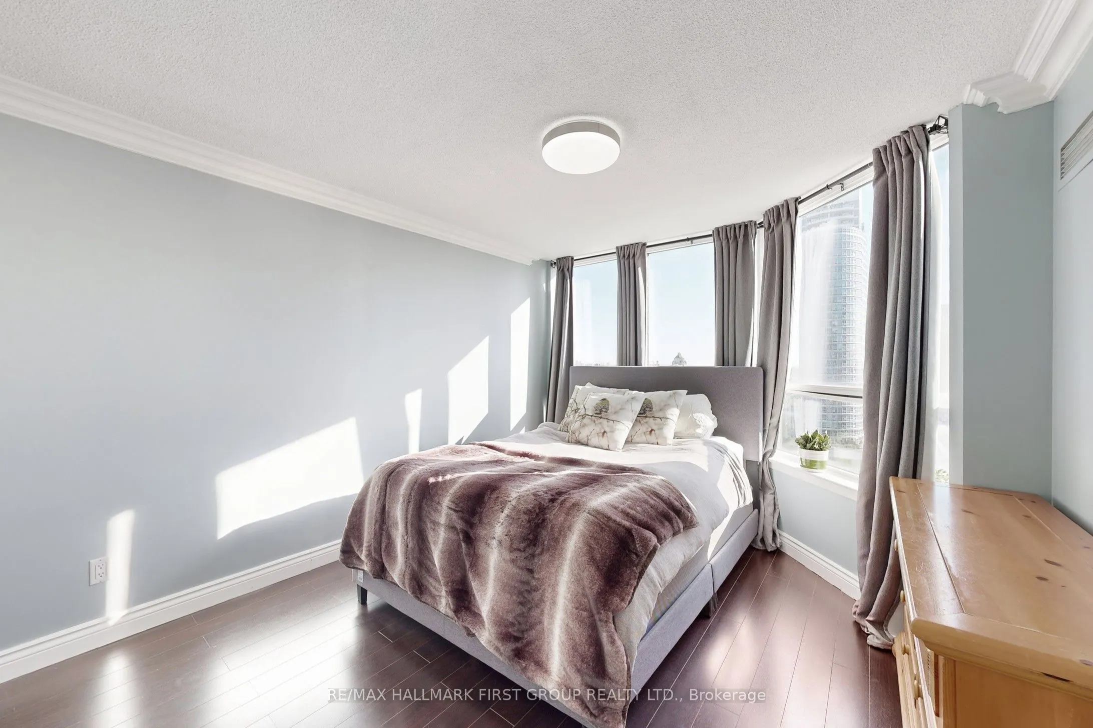 88 Corporate Drive, #1520