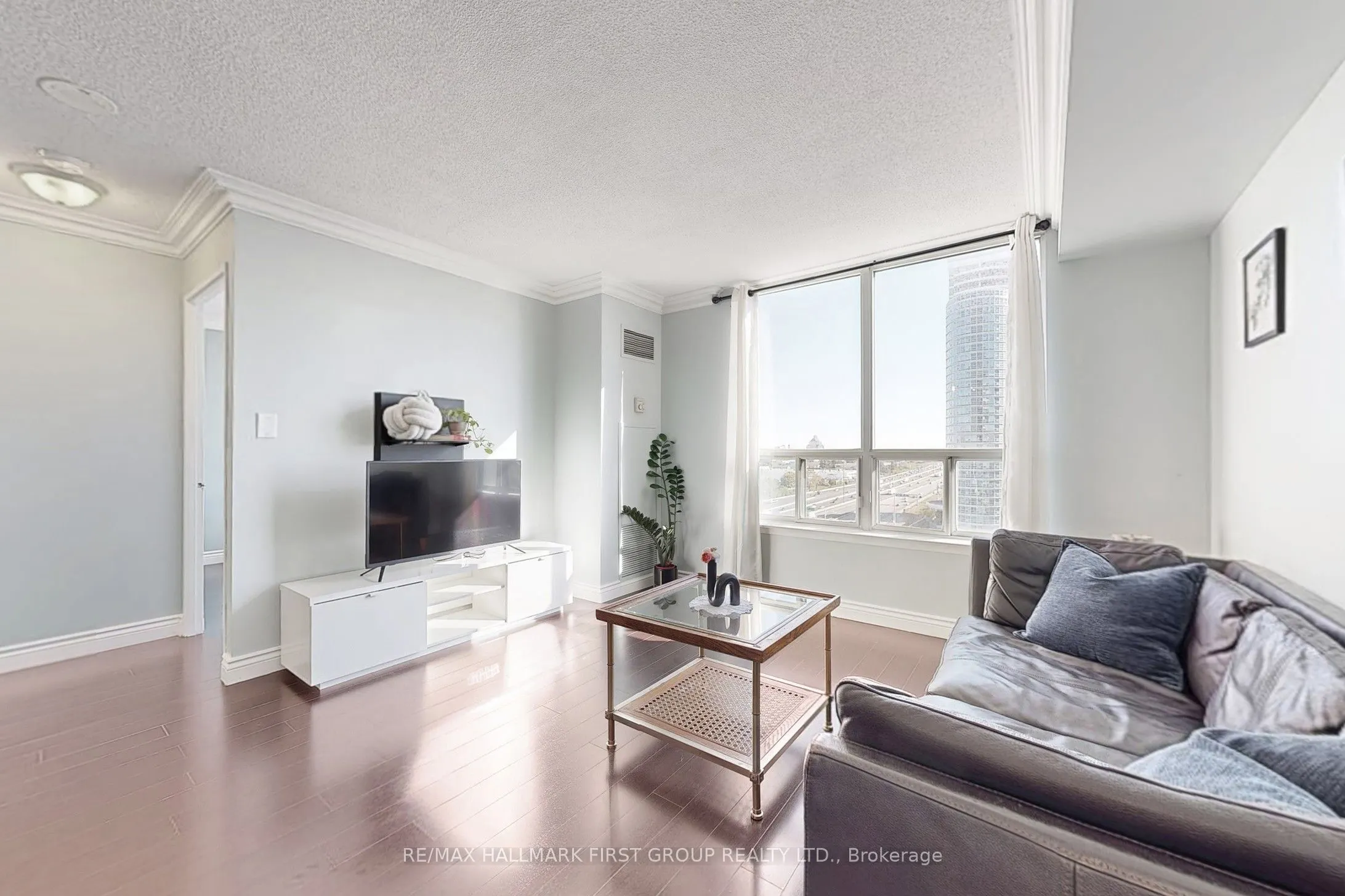 88 Corporate Drive, #1520