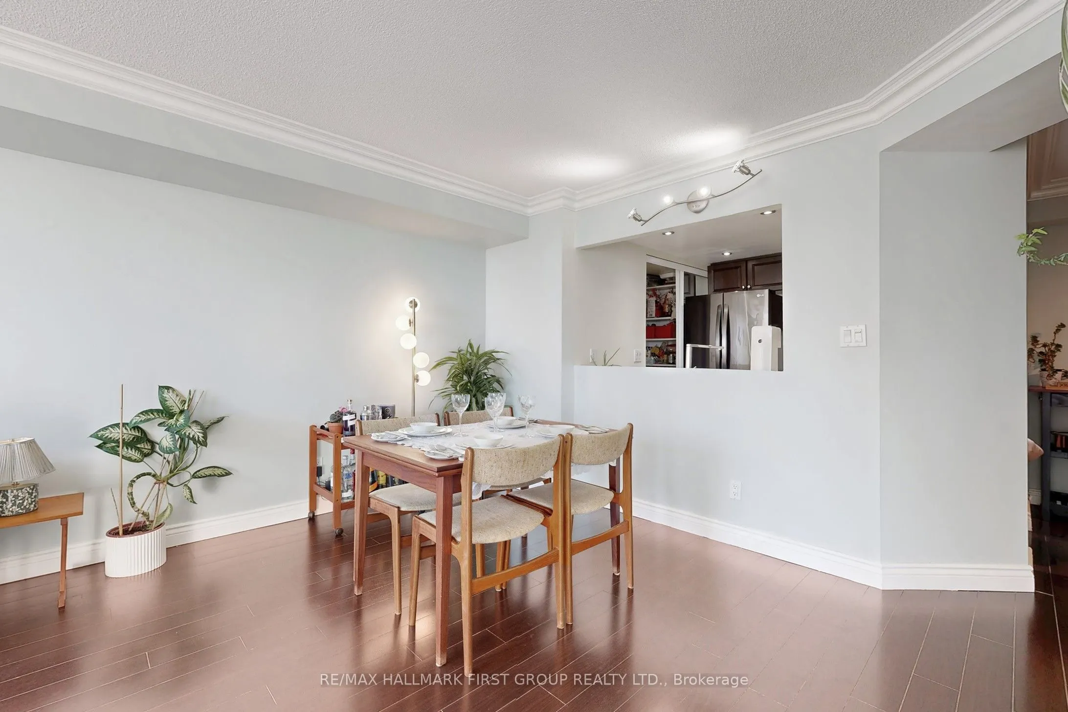 88 Corporate Drive, #1520