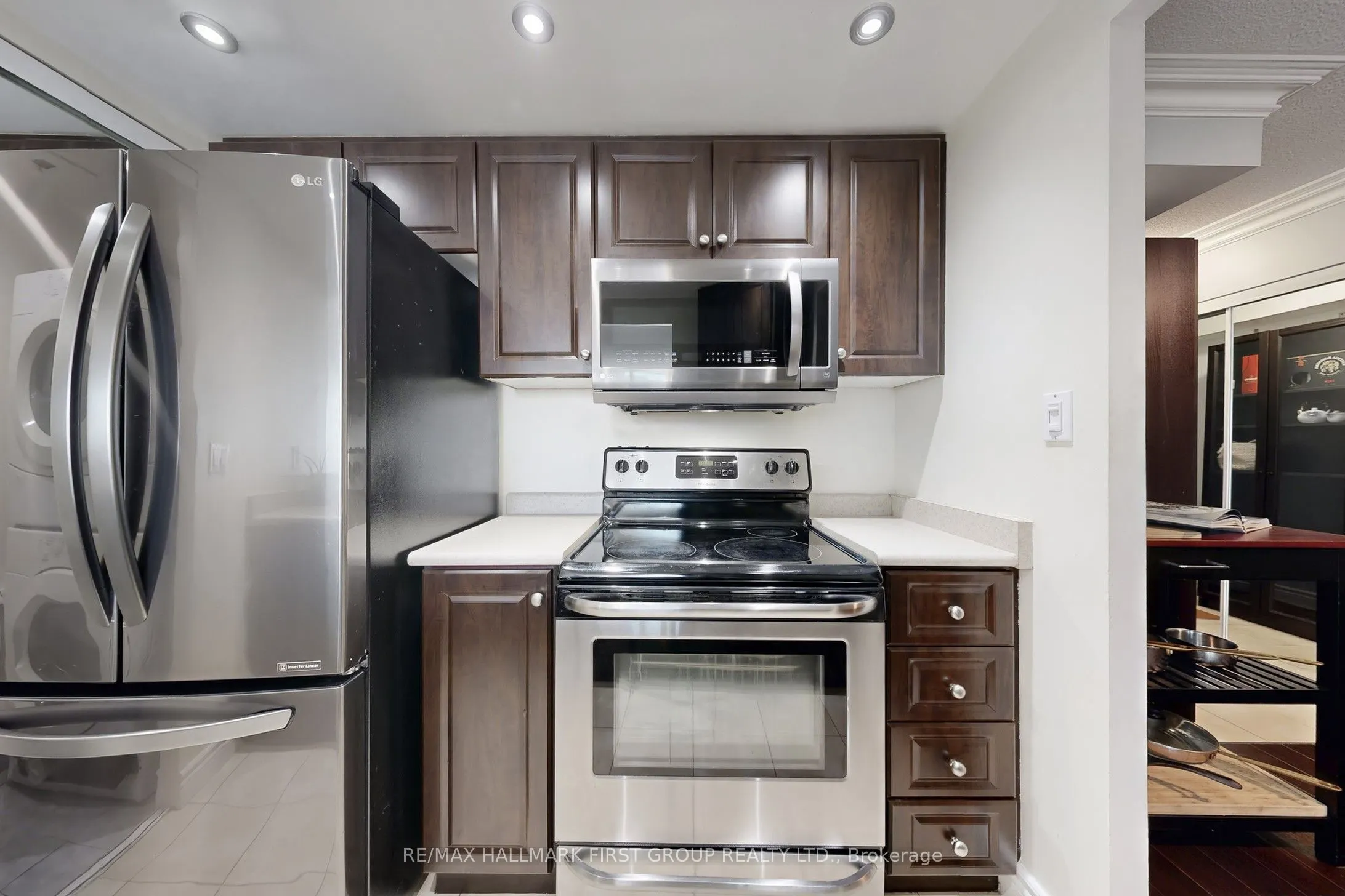 88 Corporate Drive, #1520