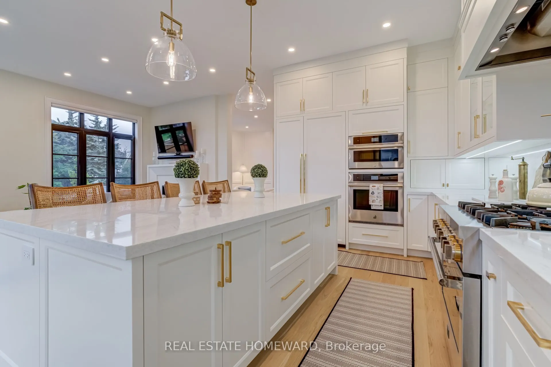 5 Taylor Drive