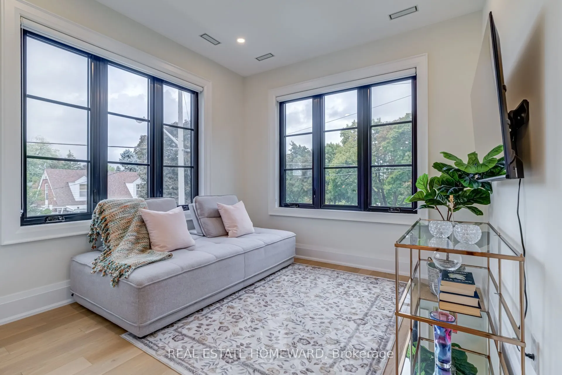 5 Taylor Drive