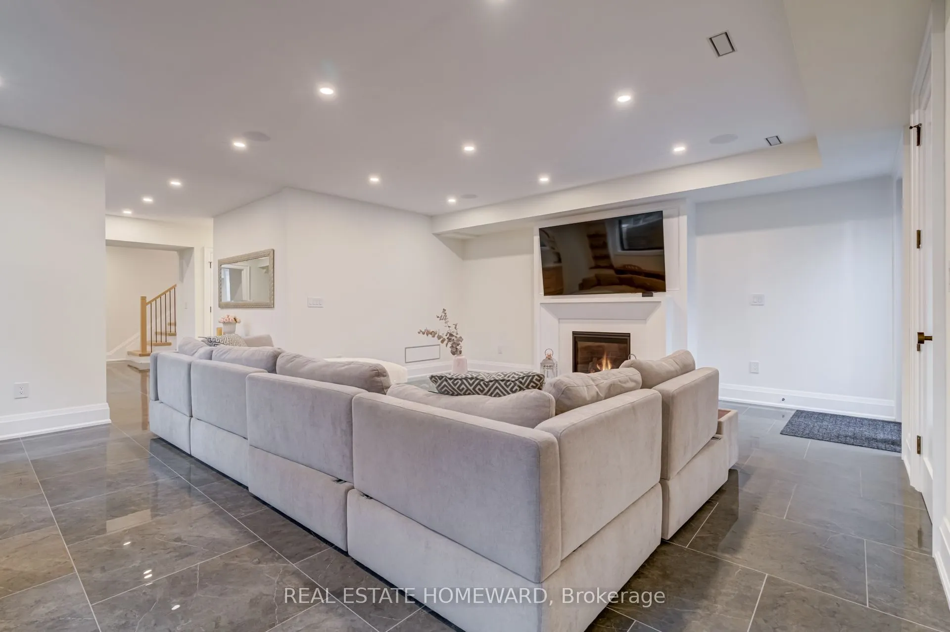 5 Taylor Drive