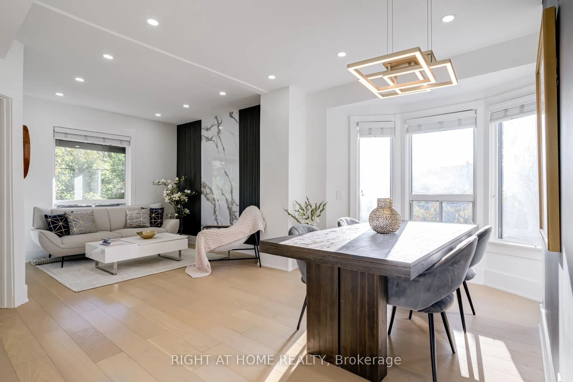84 Boultbee Avenue