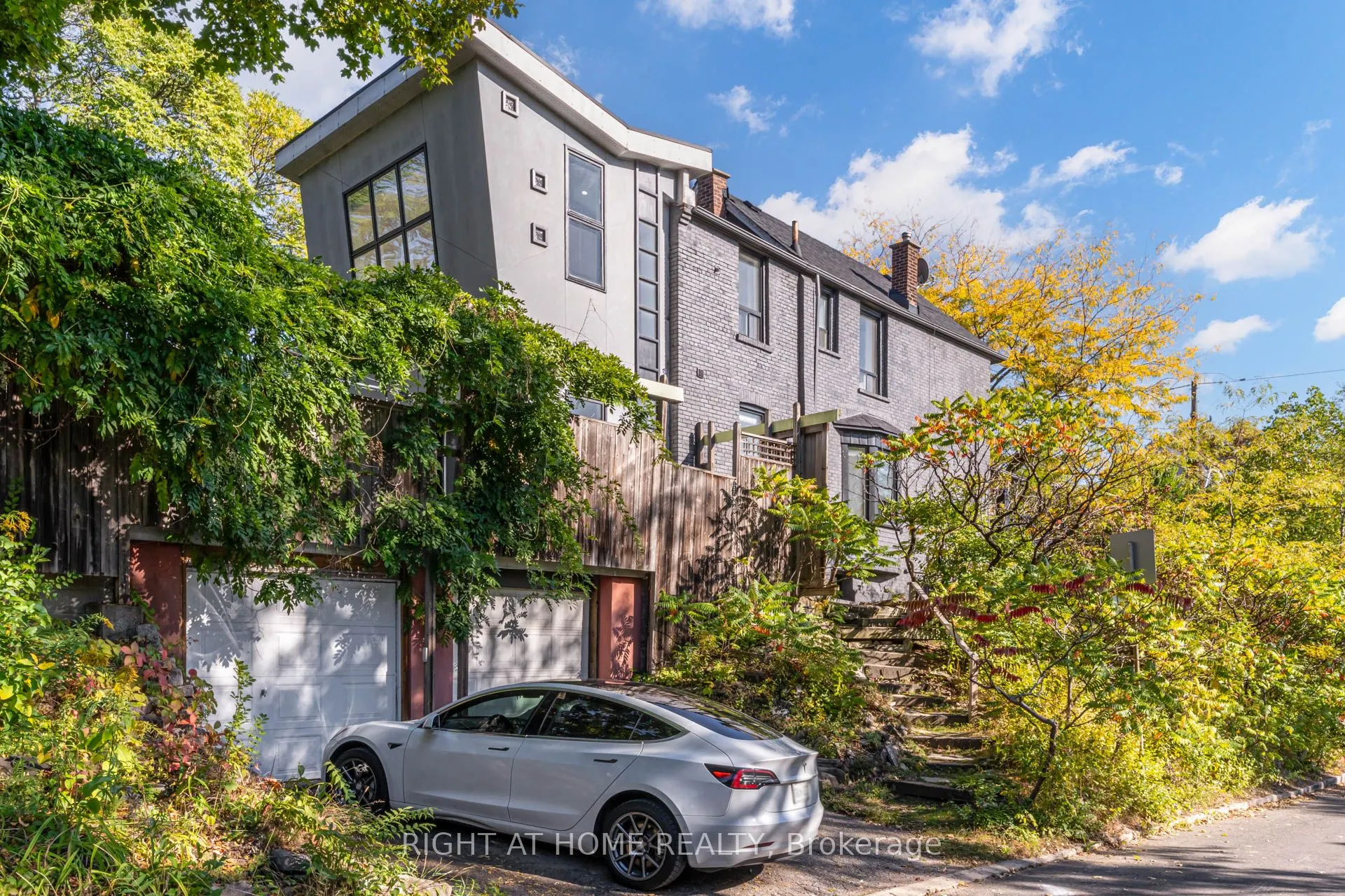 84 Boultbee Avenue
