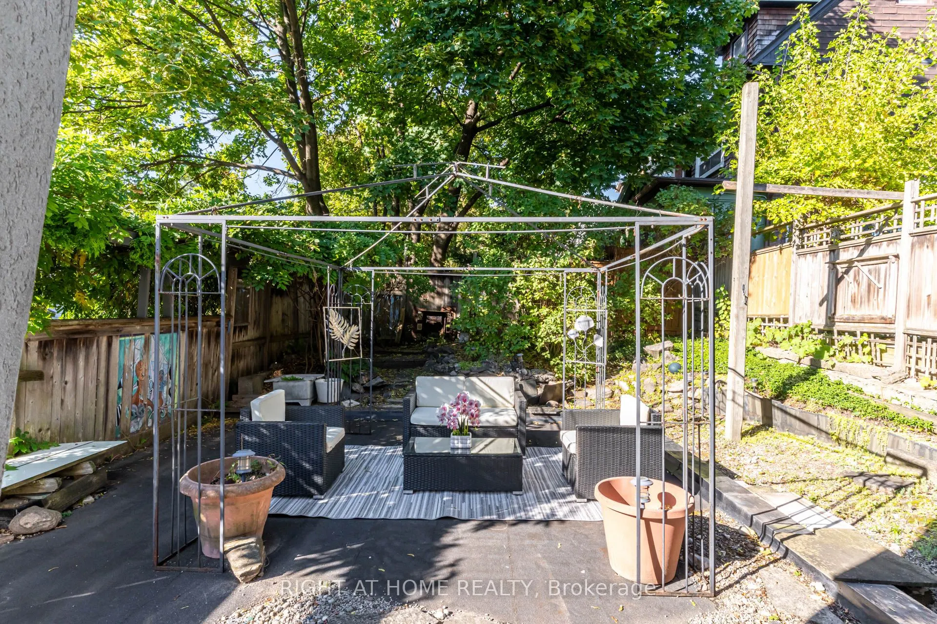 84 Boultbee Avenue