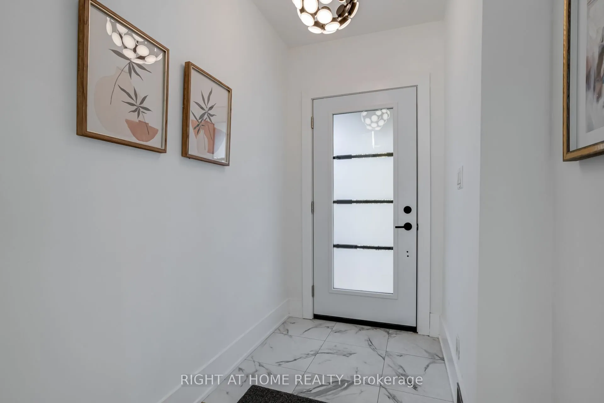 84 Boultbee Avenue