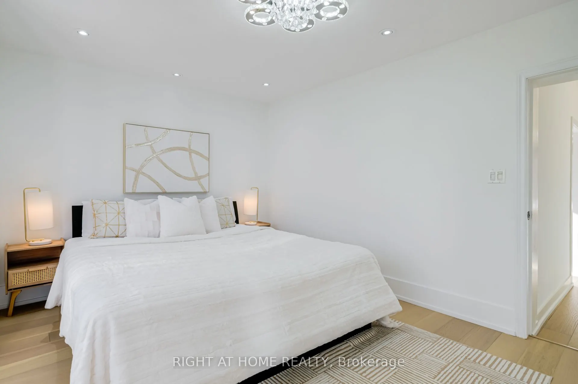 84 Boultbee Avenue
