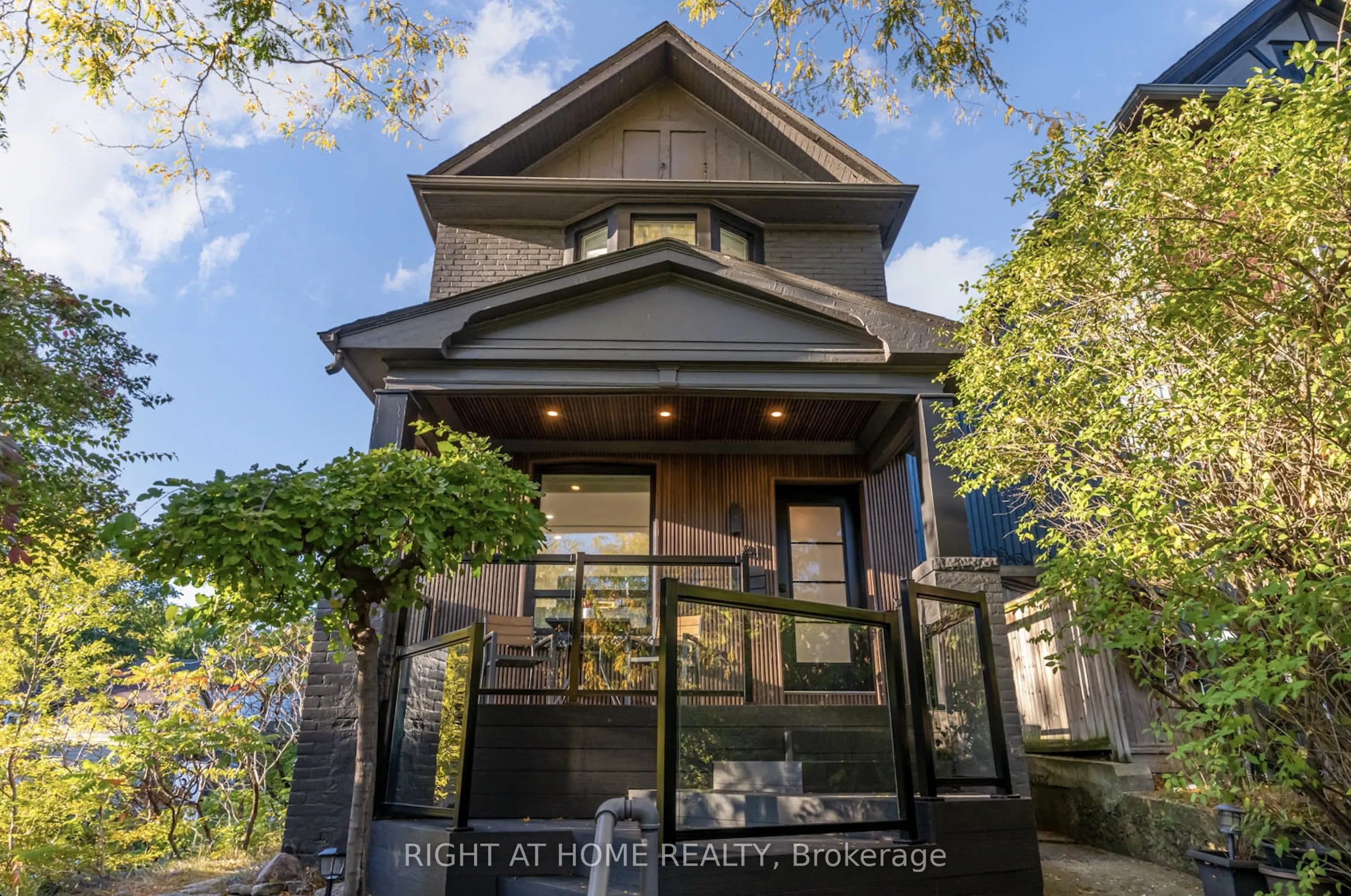 84 Boultbee Avenue