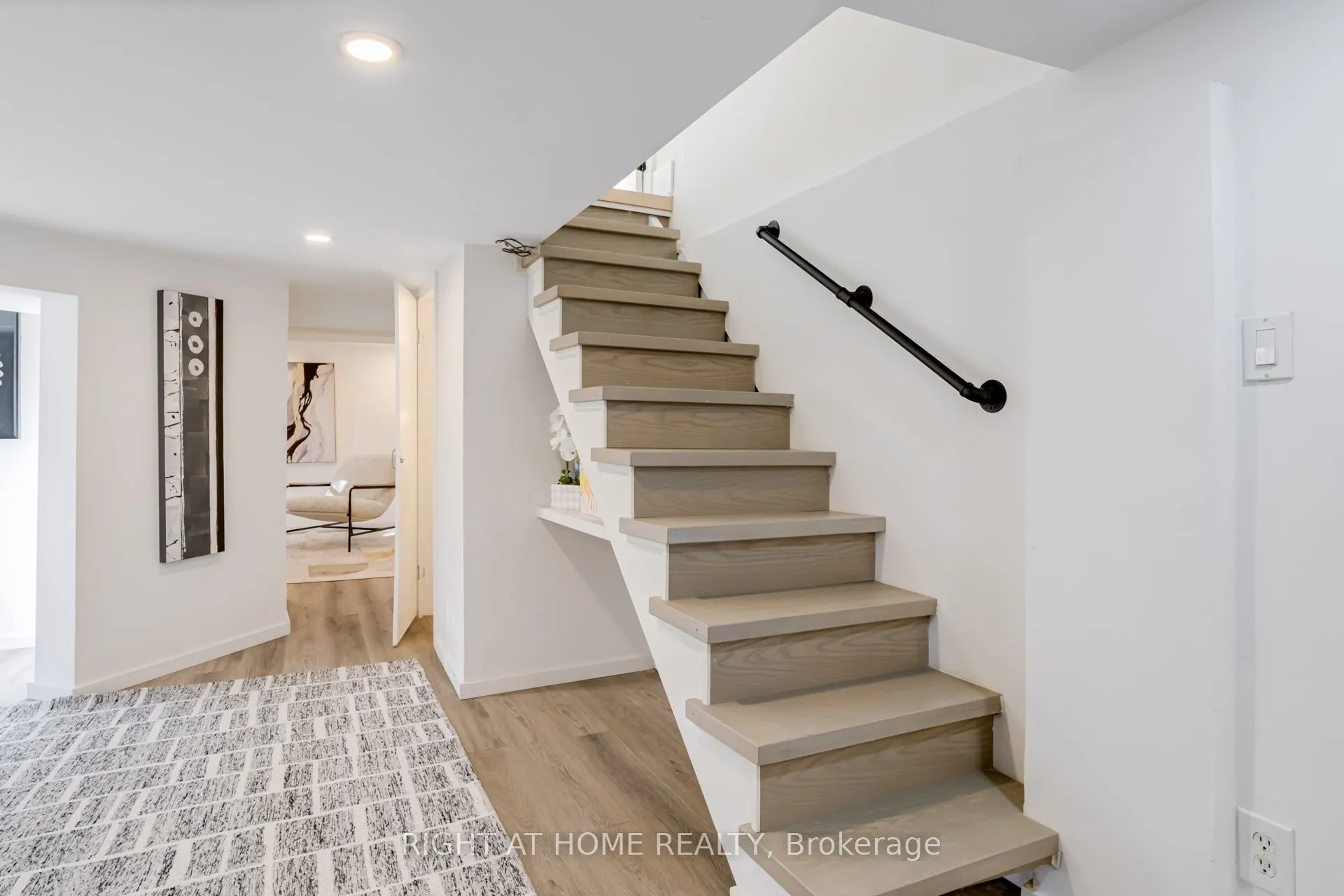 84 Boultbee Avenue
