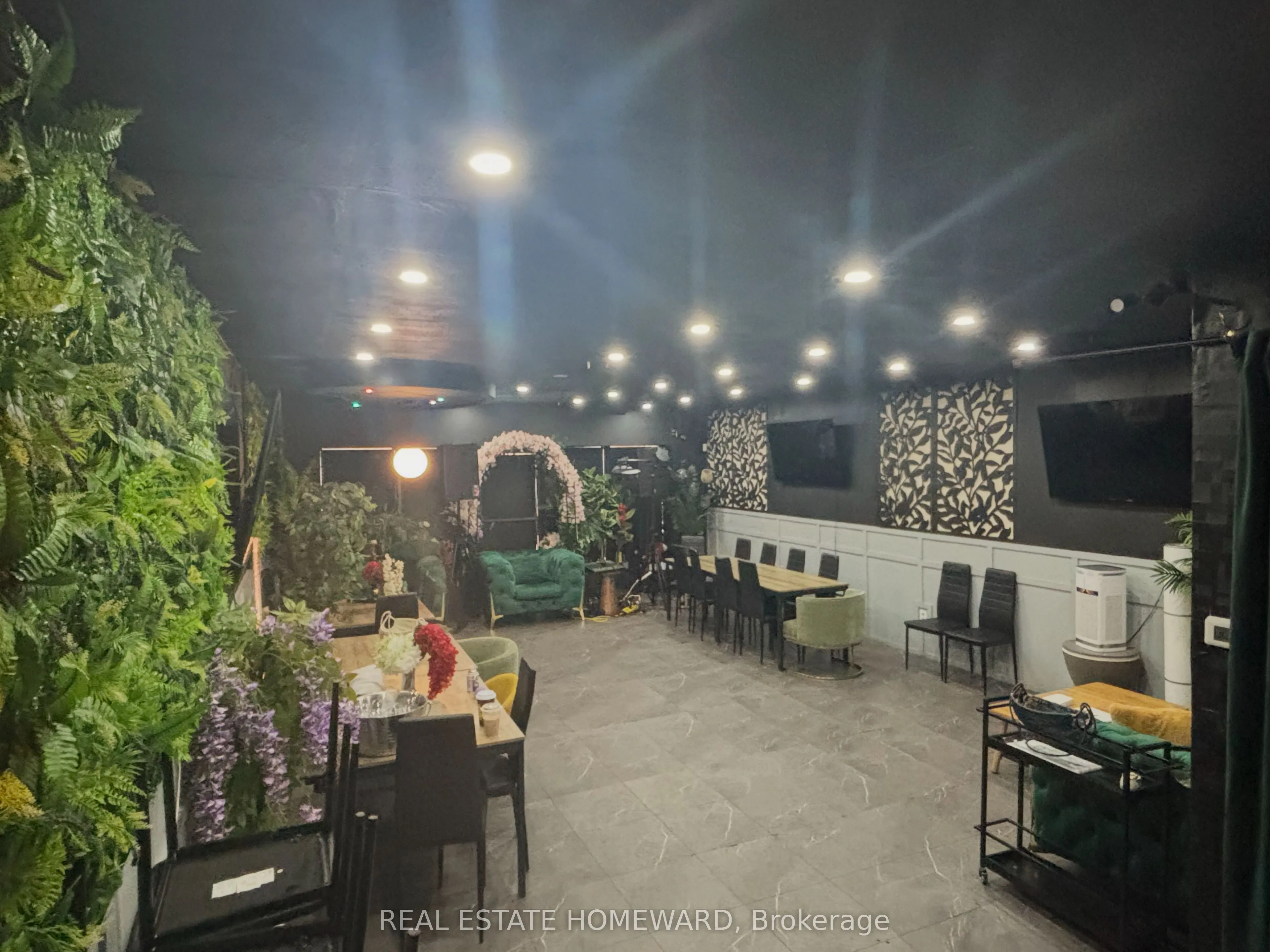 3095 Eglinton Avenue E, #5