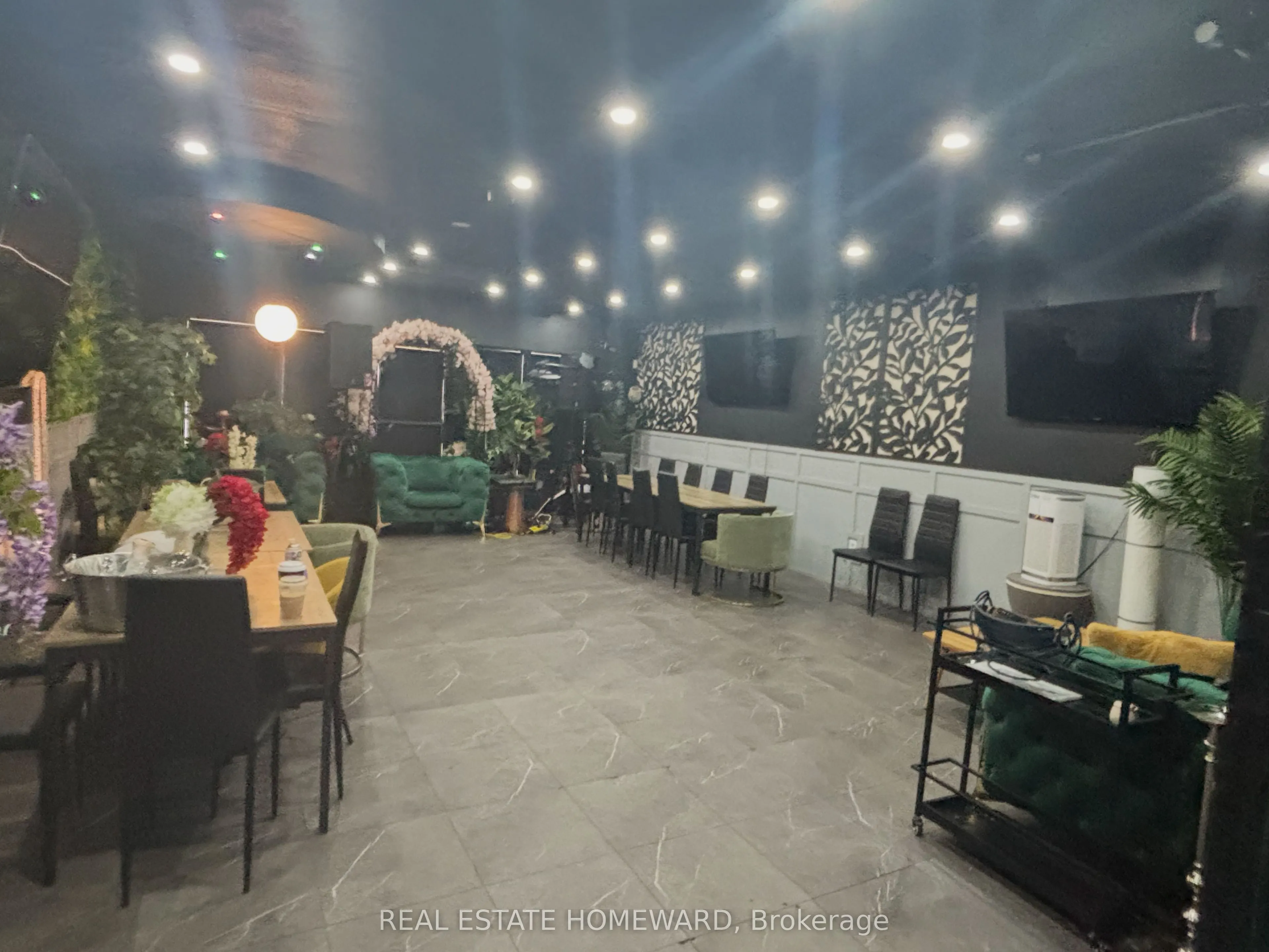 3095 Eglinton Avenue E, #5