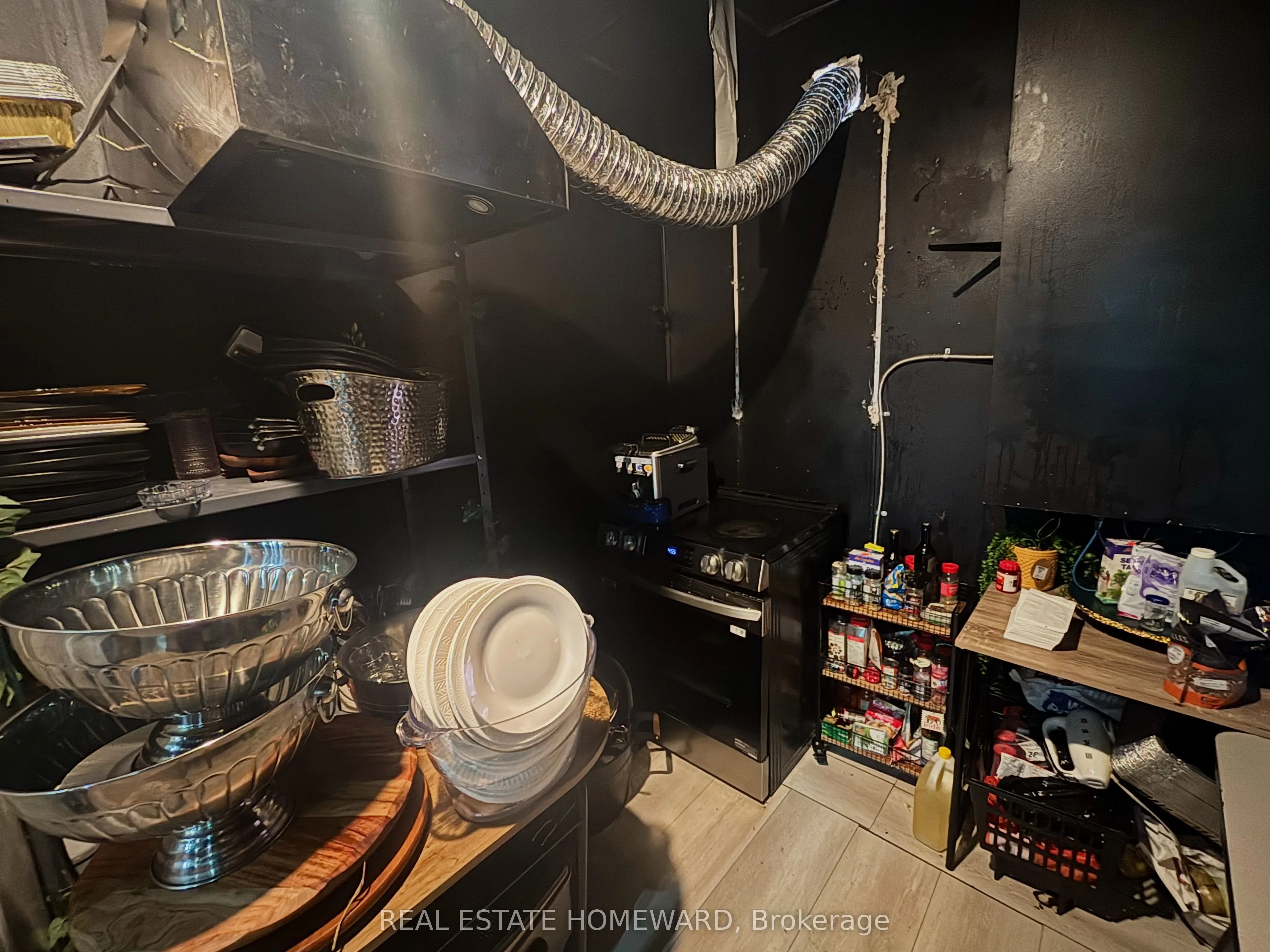 3095 Eglinton Avenue E, #5