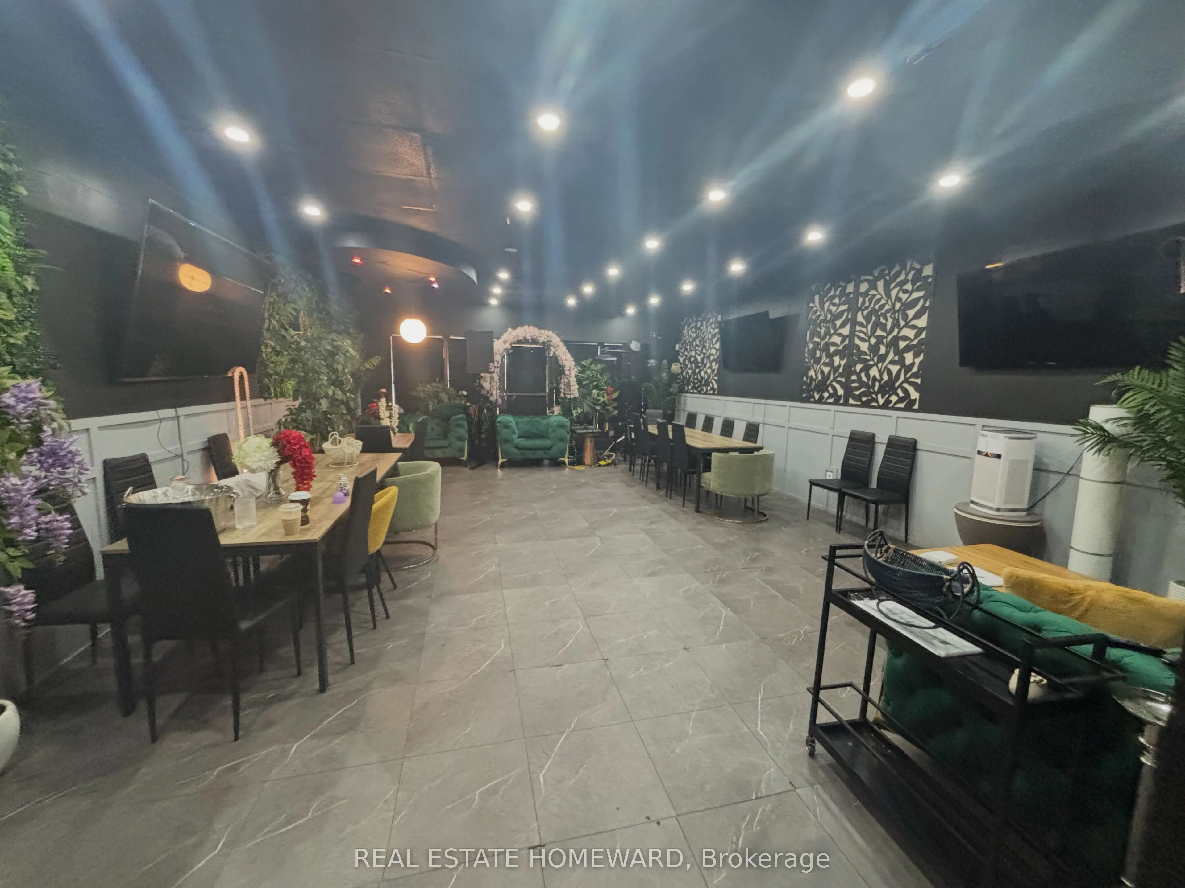 3095 Eglinton Avenue E, #5